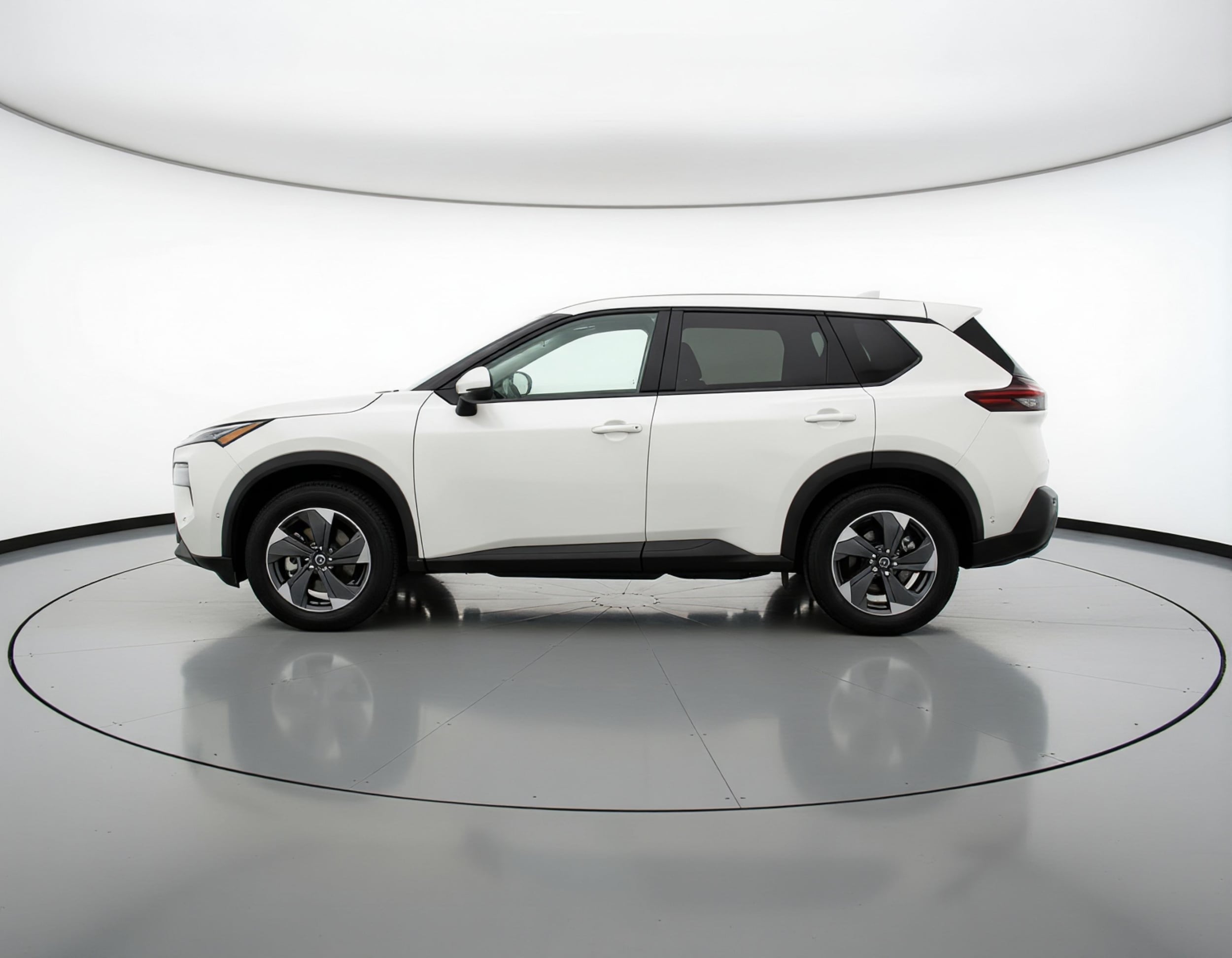 Thumbnail: 2025 Nissan Rogue - 4