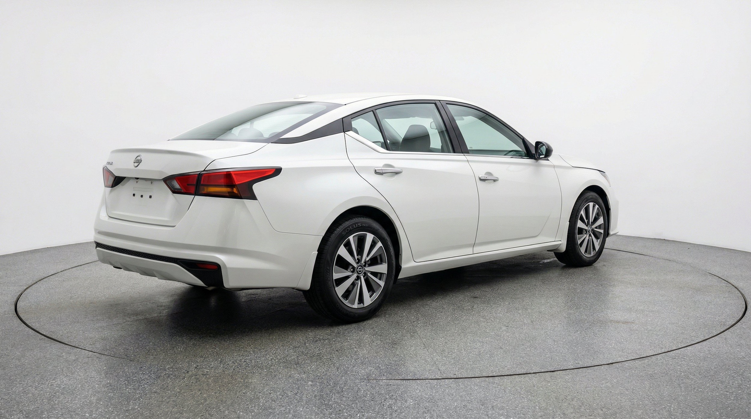 Thumbnail: 2025 Nissan Altima - 9