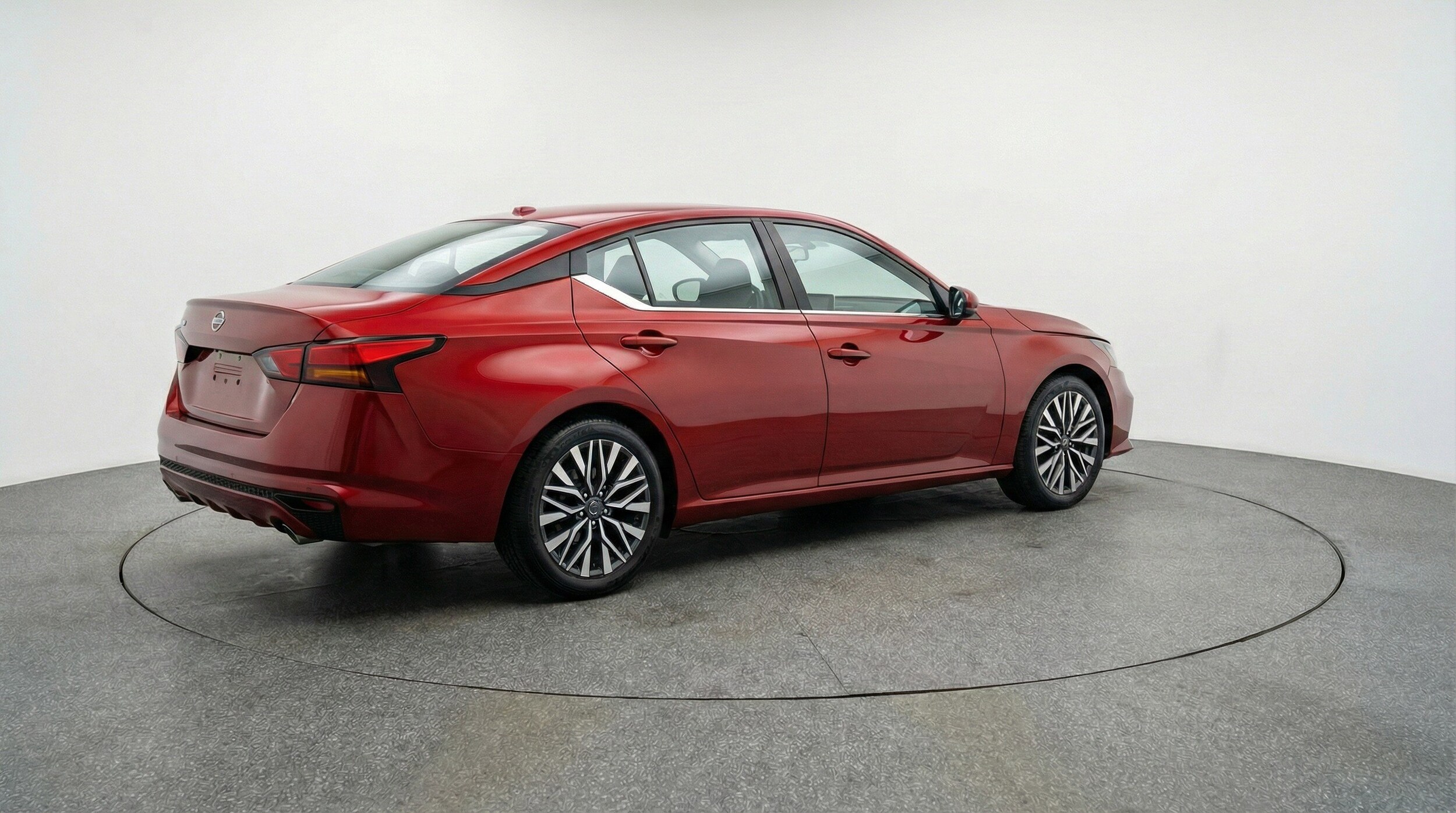 Thumbnail: 2025 Nissan Altima - 9