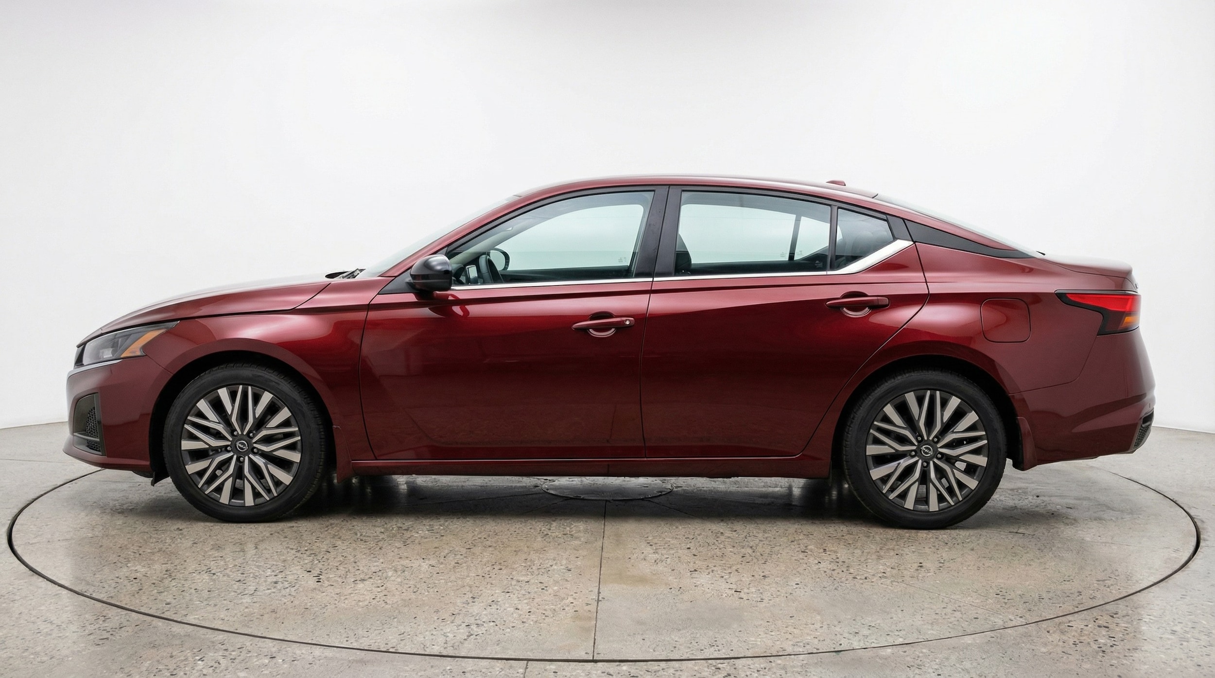 Thumbnail: 2025 Nissan Altima - 4