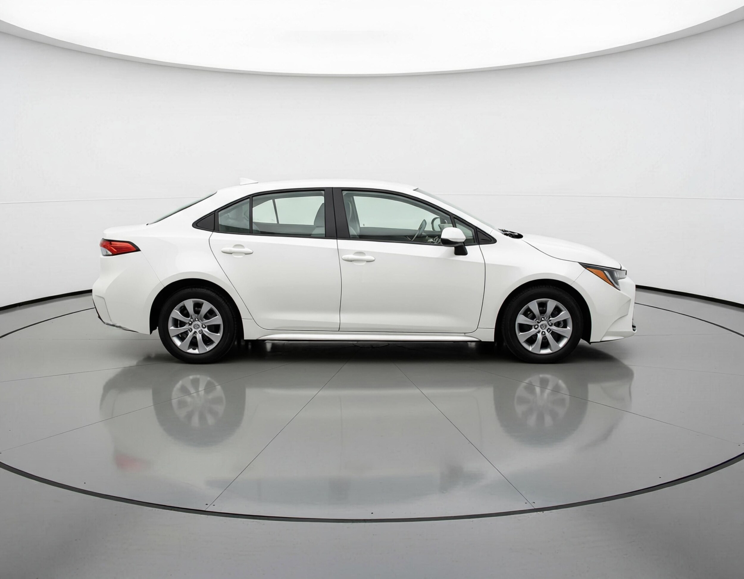 Thumbnail: 2025 Toyota Corolla - 11