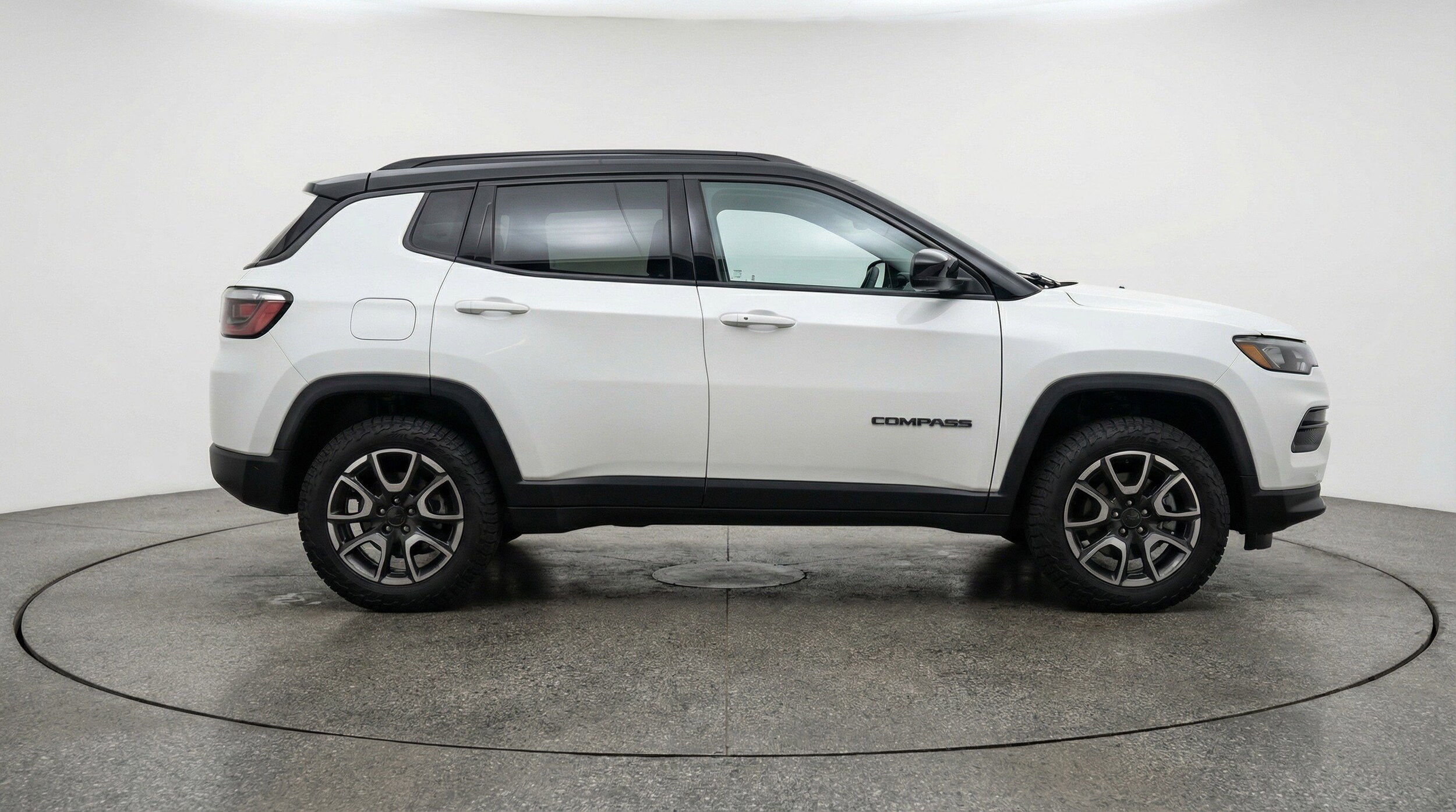 Thumbnail: 2025 Jeep Compass - 11