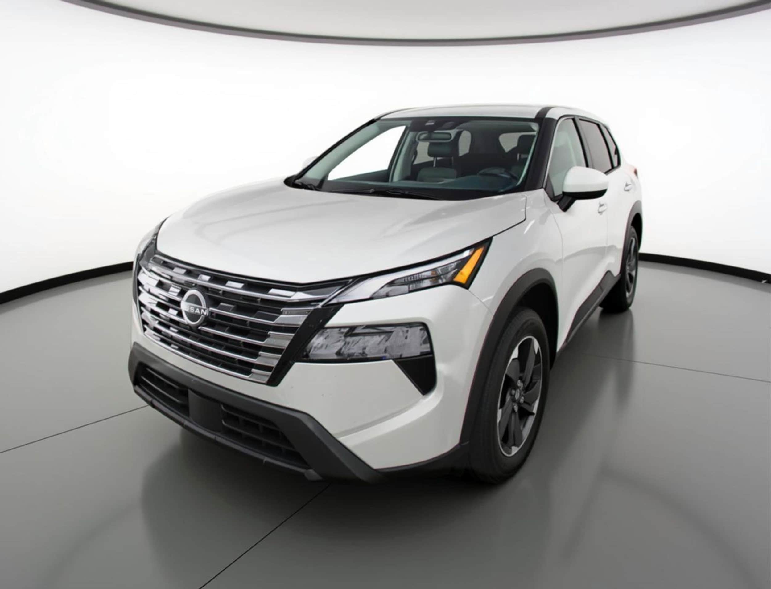 Thumbnail: 2025 Nissan Rogue - 3