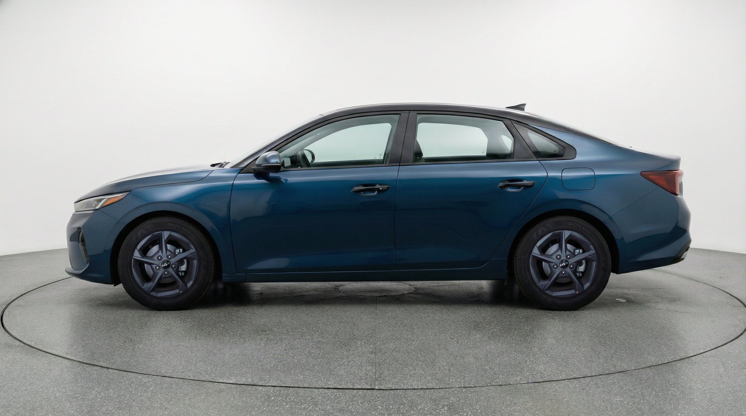 Thumbnail: 2026 Kia K4 - 5