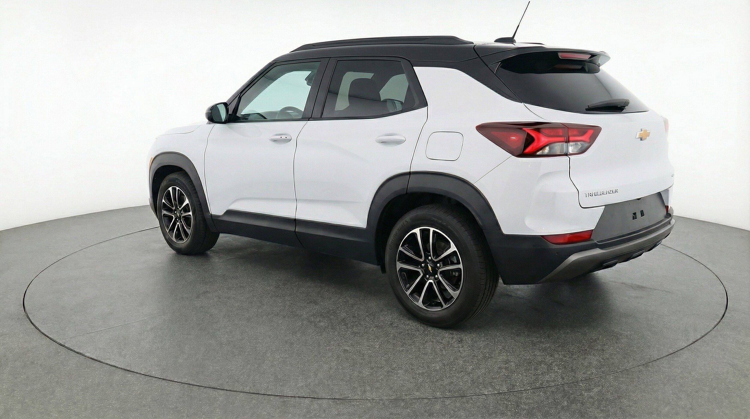 Thumbnail: 2025 Chevrolet TrailBlazer - 6