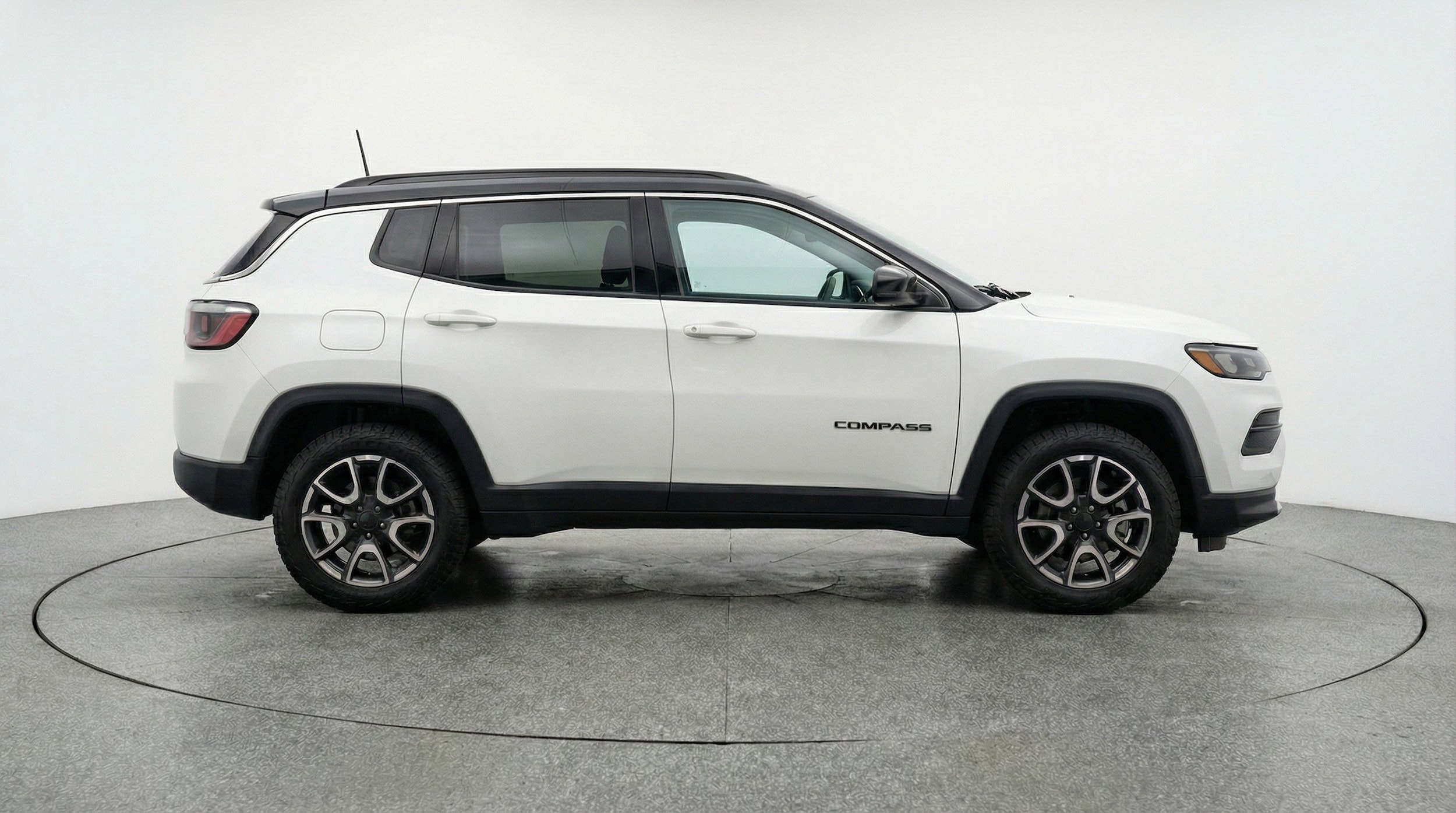 Thumbnail: 2025 Jeep Compass - 11