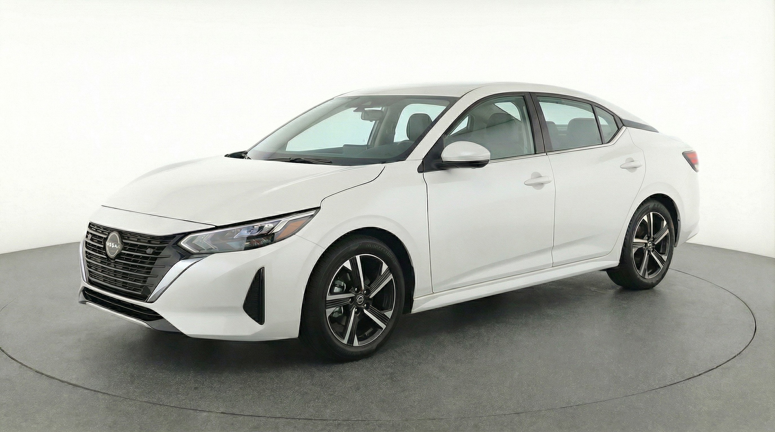 Thumbnail: 2025 Nissan Sentra - 3