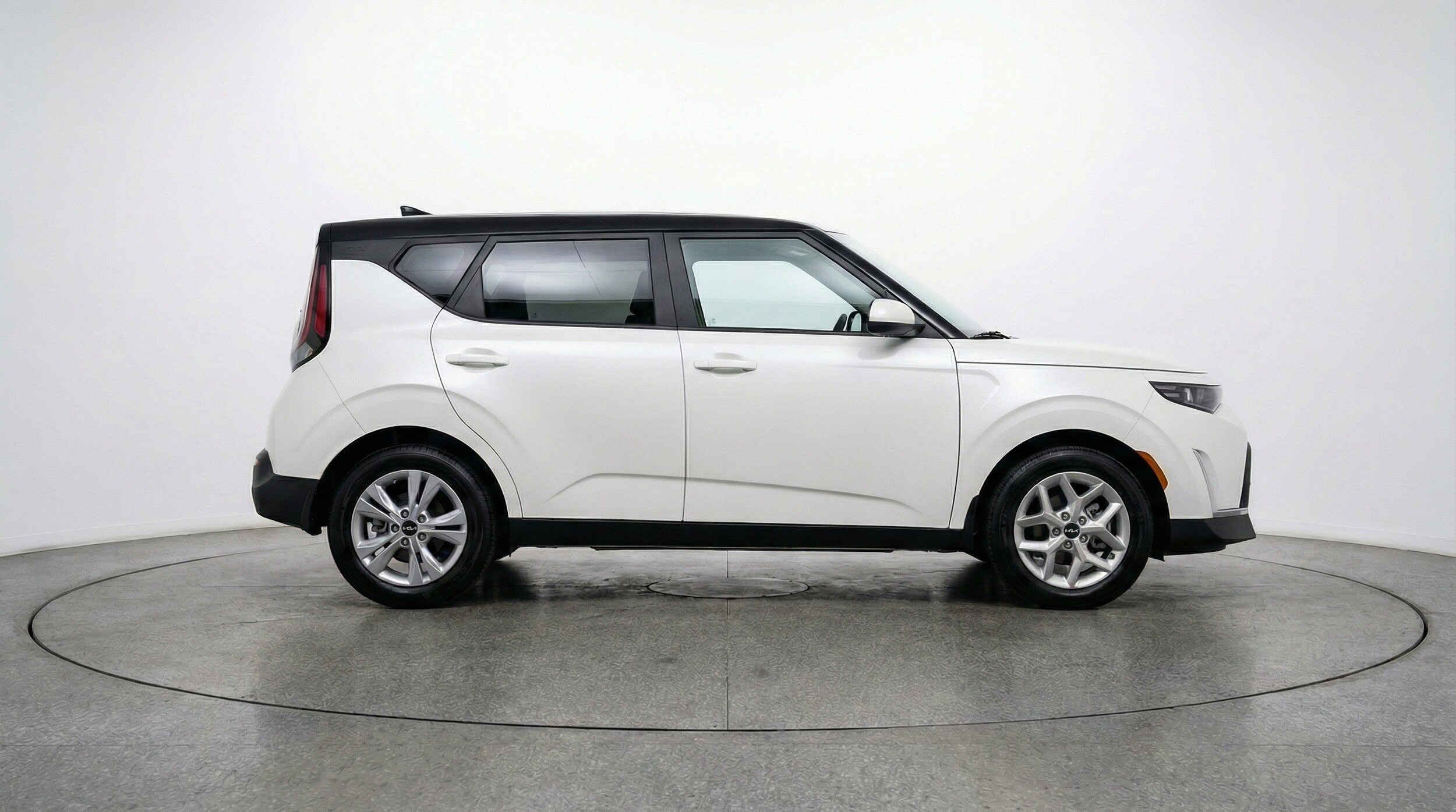 Thumbnail: 2025 Kia Soul - 11