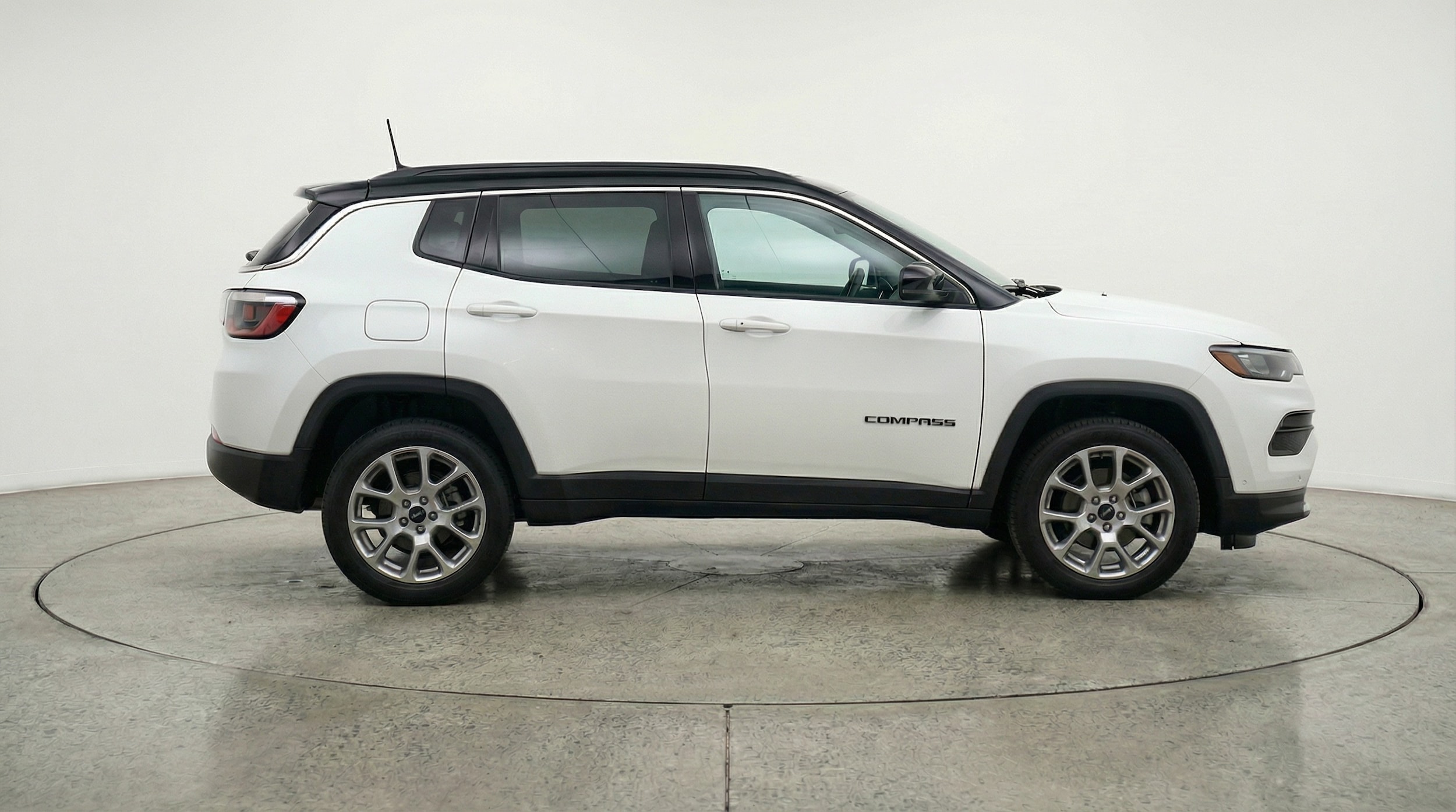 Thumbnail: 2025 Jeep Compass - 8