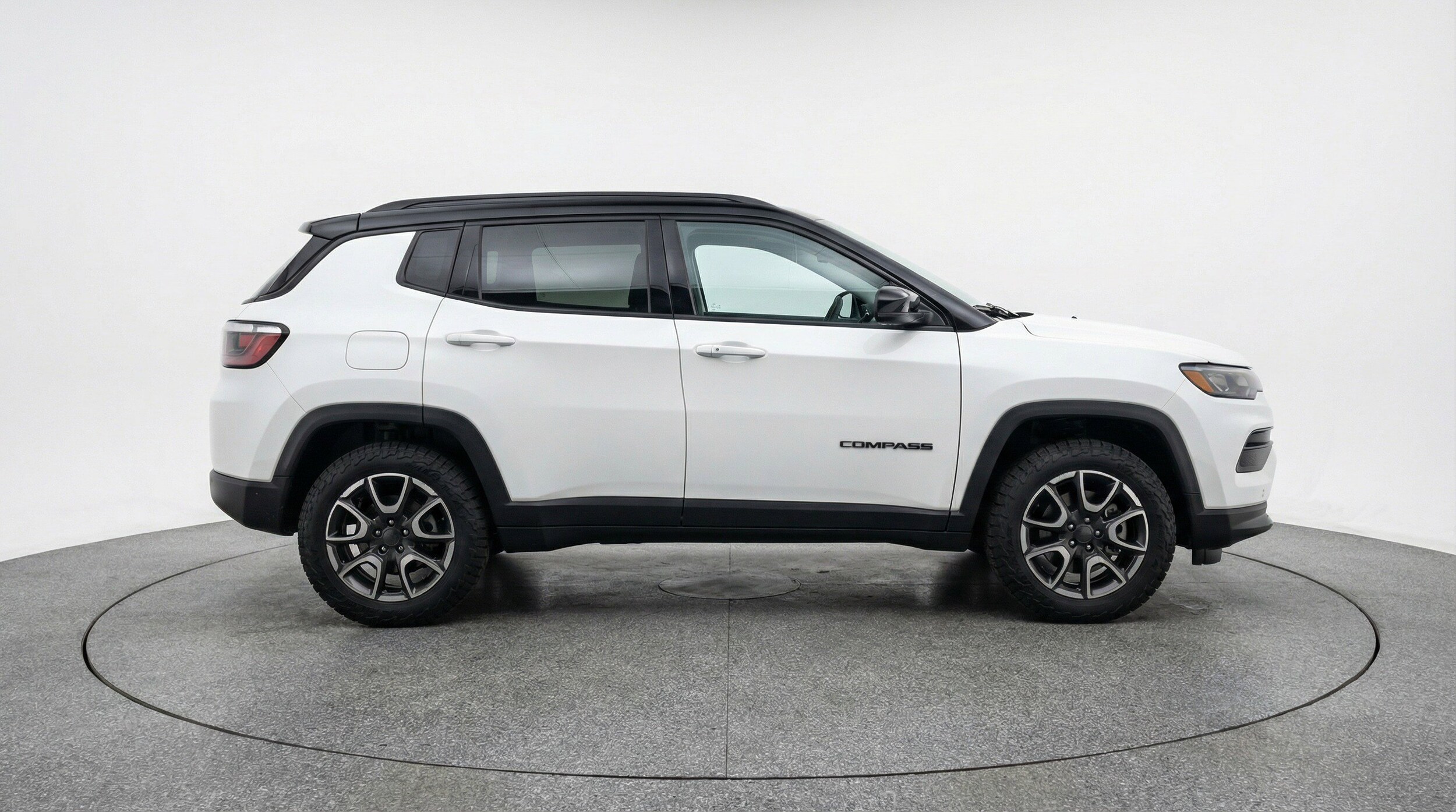 Thumbnail: 2025 Jeep Compass - 11