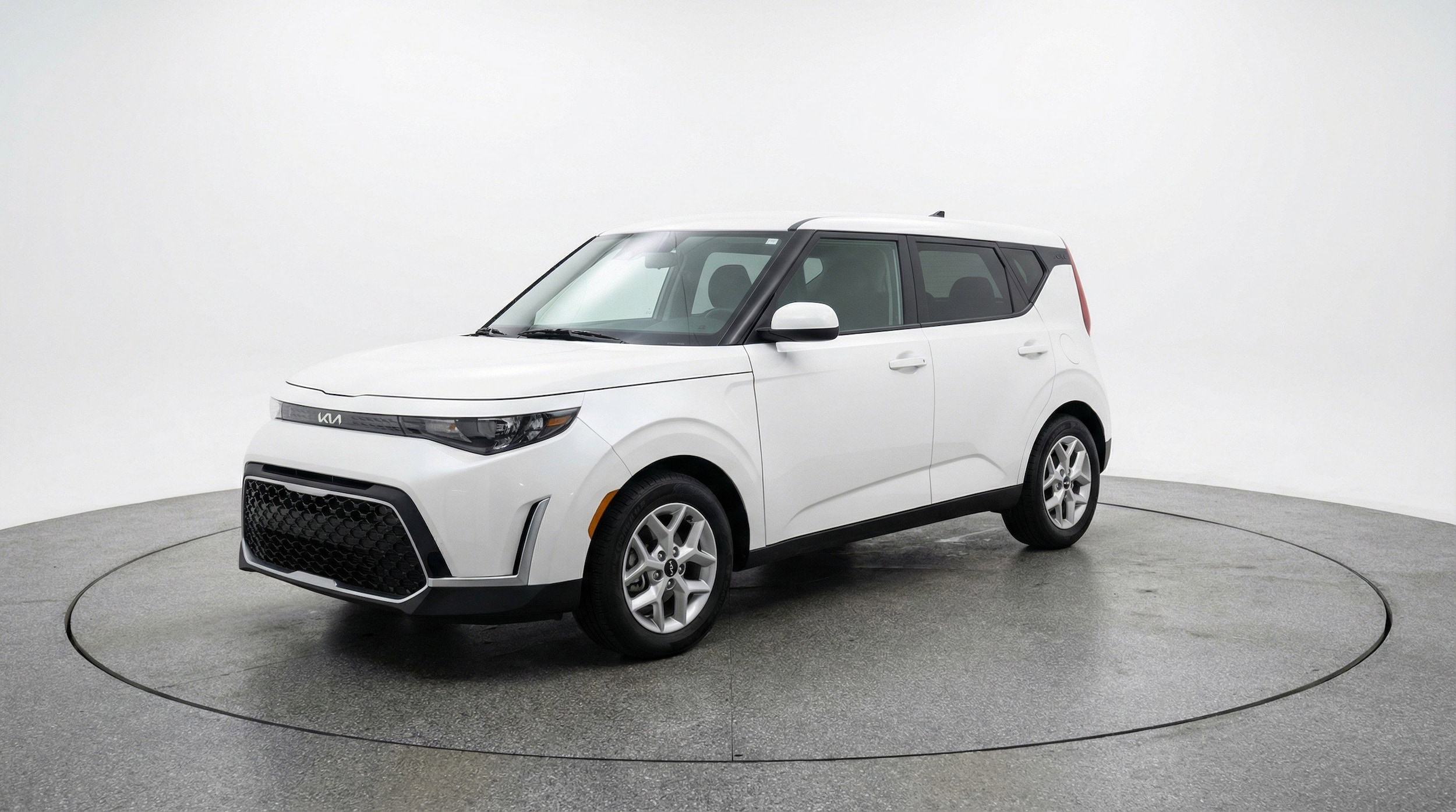 Thumbnail: 2025 Kia Soul - 3