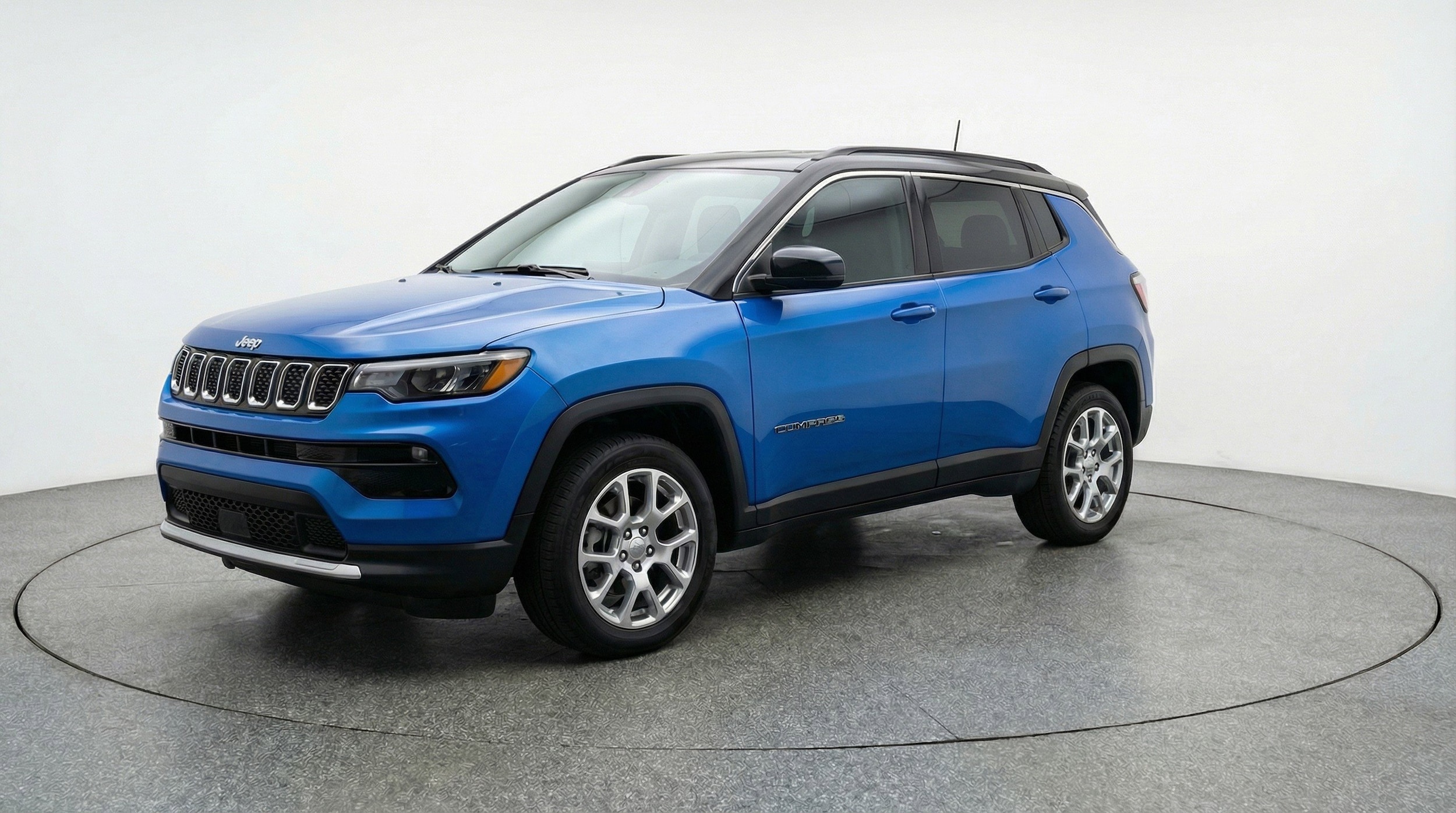 Thumbnail: 2025 Jeep Compass - 3