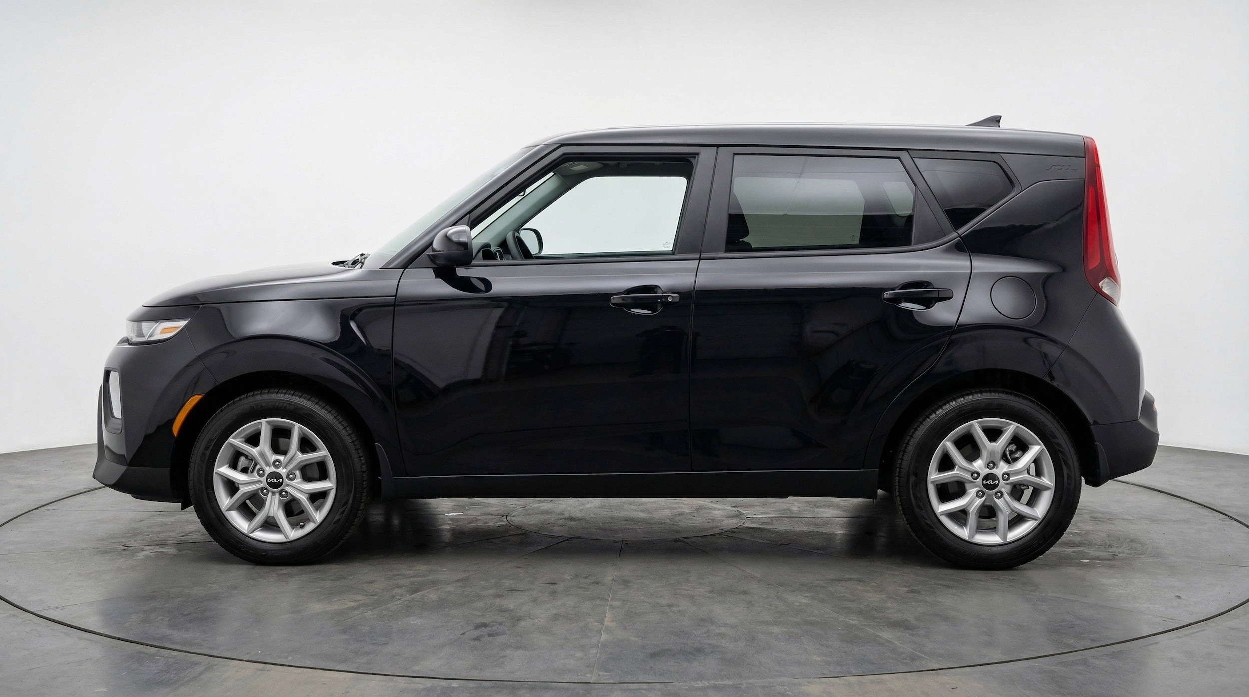 Thumbnail: 2025 Kia Soul - 5