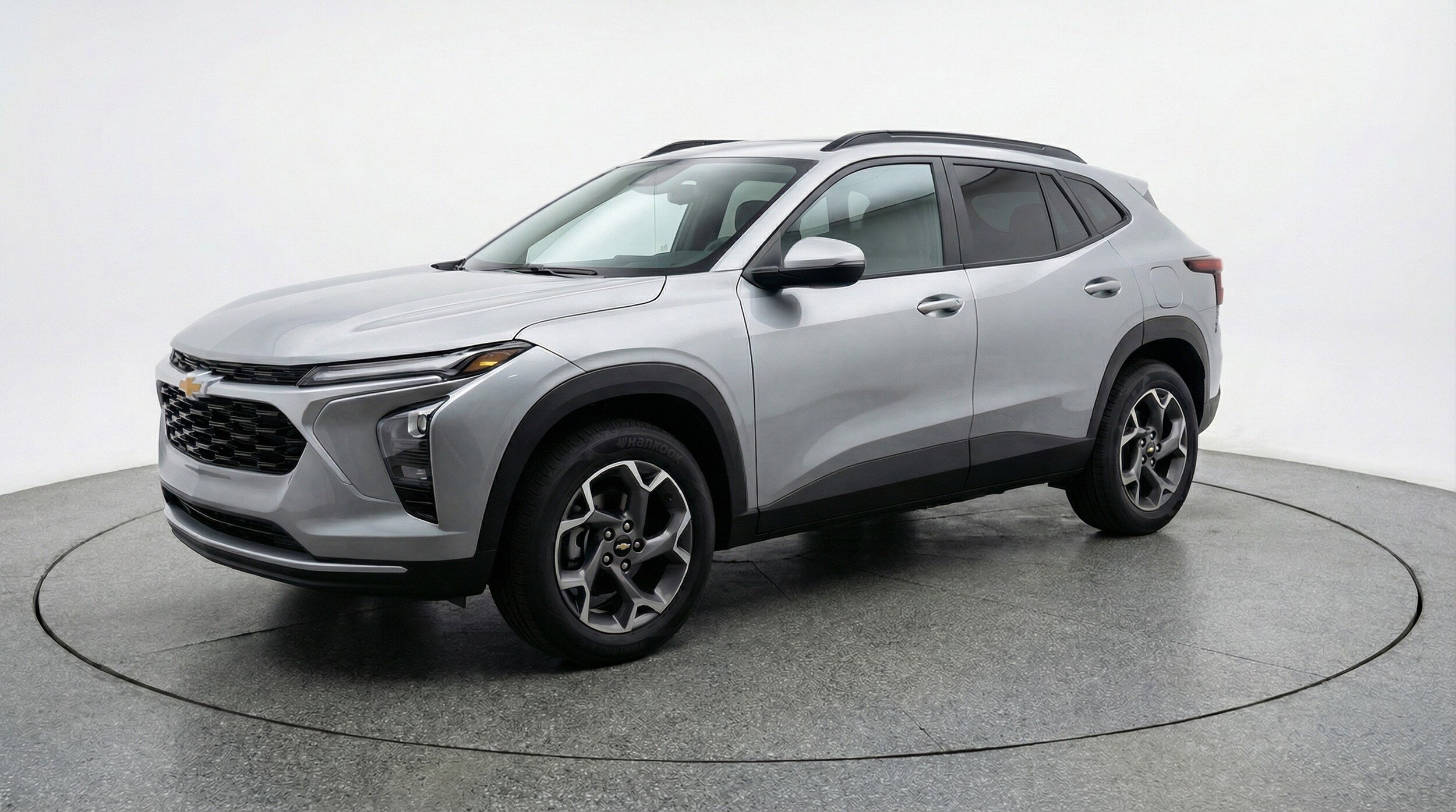 Thumbnail: 2025 Chevrolet Trax - 3