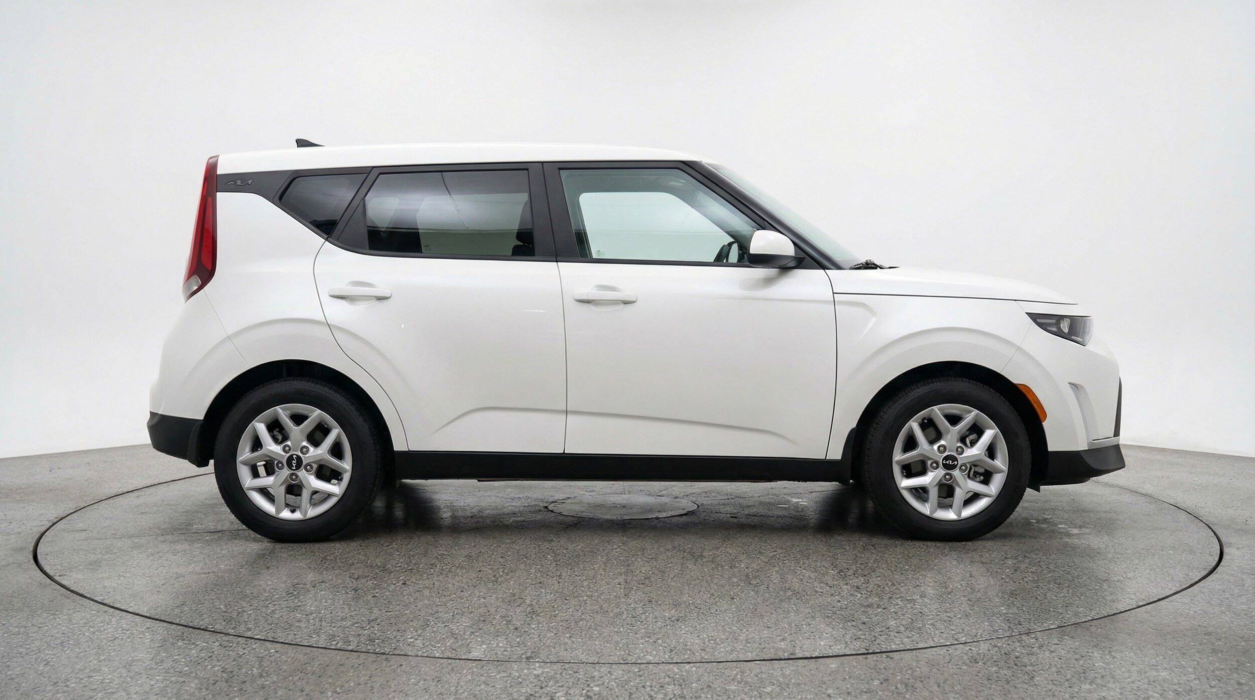 Thumbnail: 2025 Kia Soul - 8