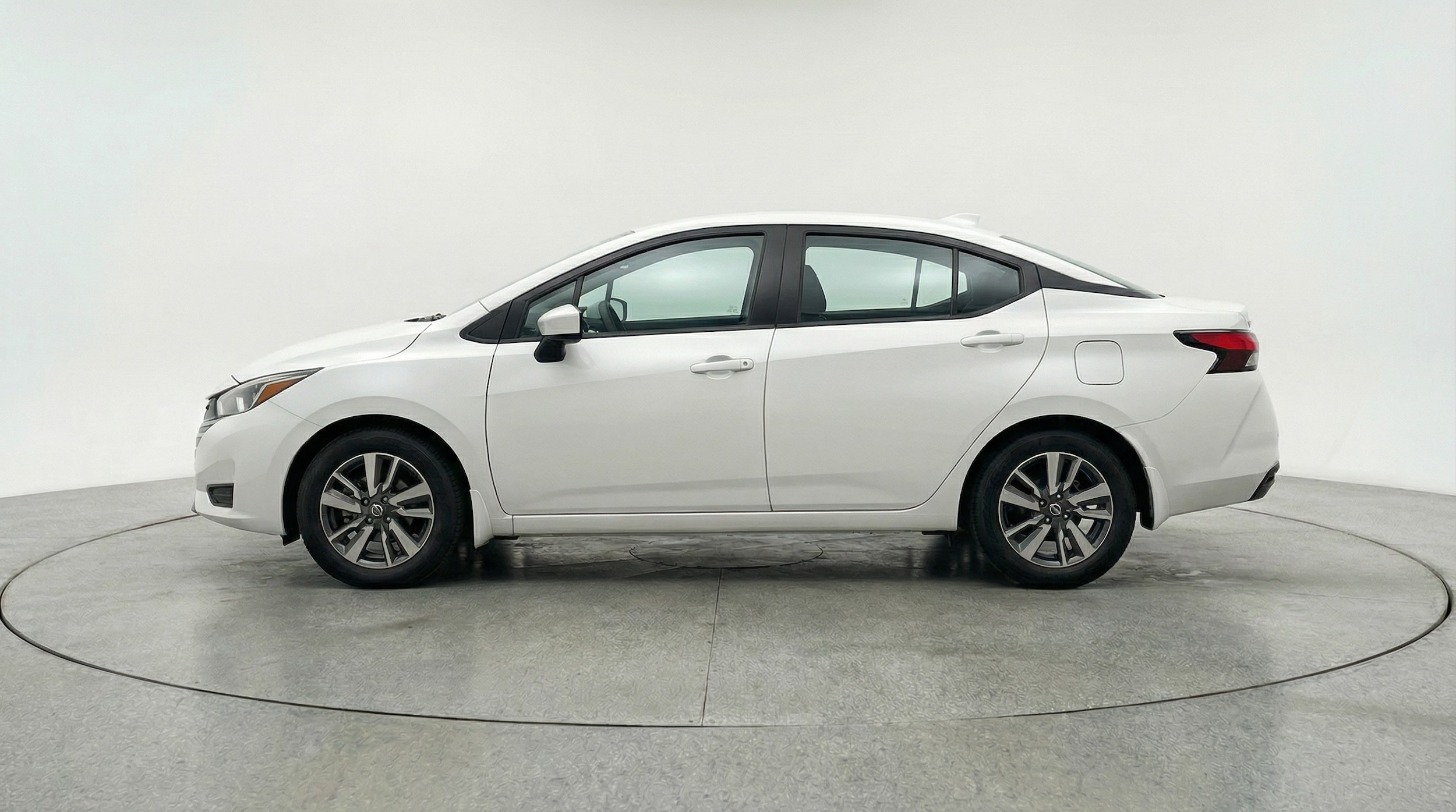 Thumbnail: 2025 Nissan Versa - 4