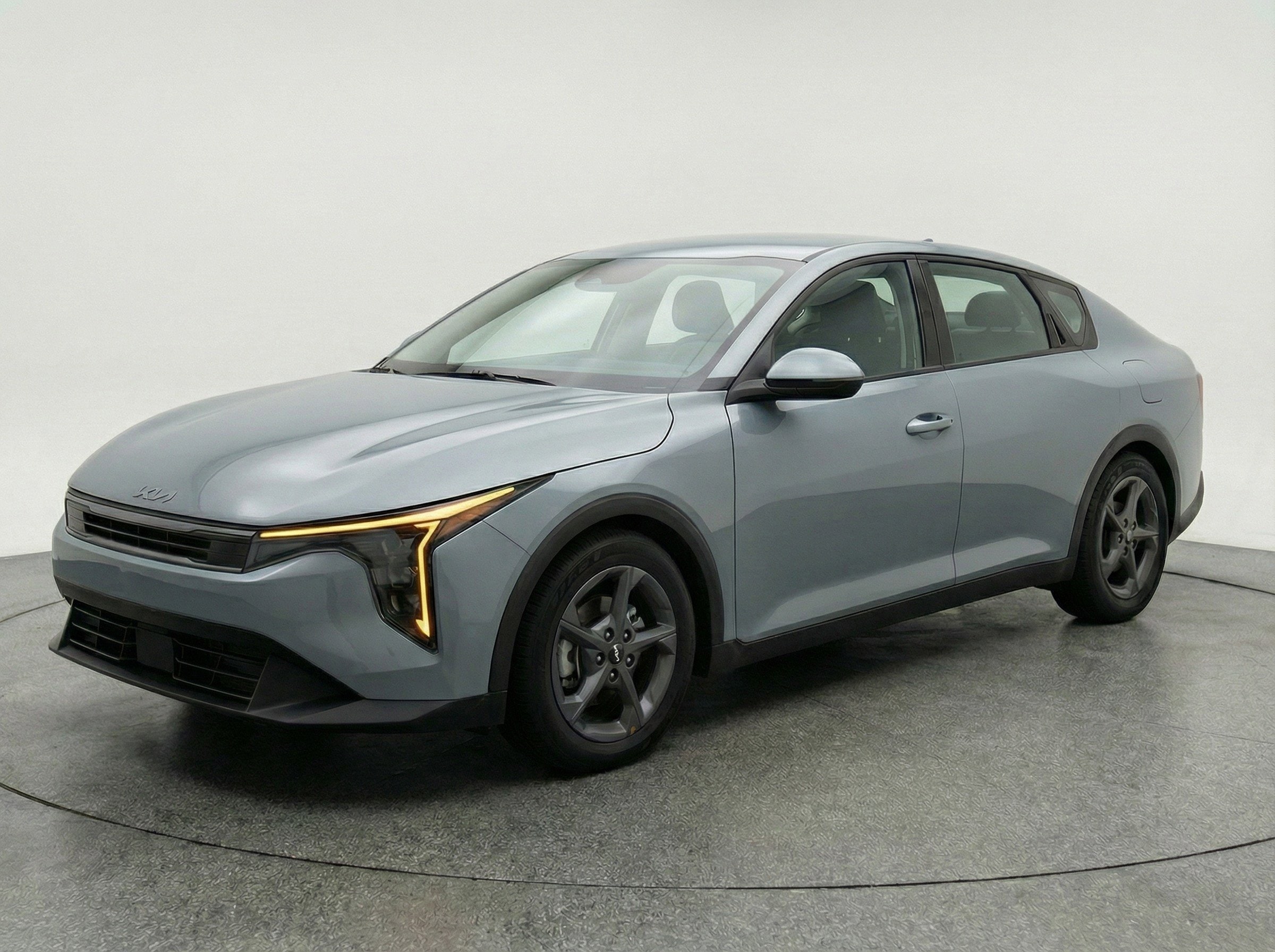 Thumbnail: 2025 Kia K4 - 3