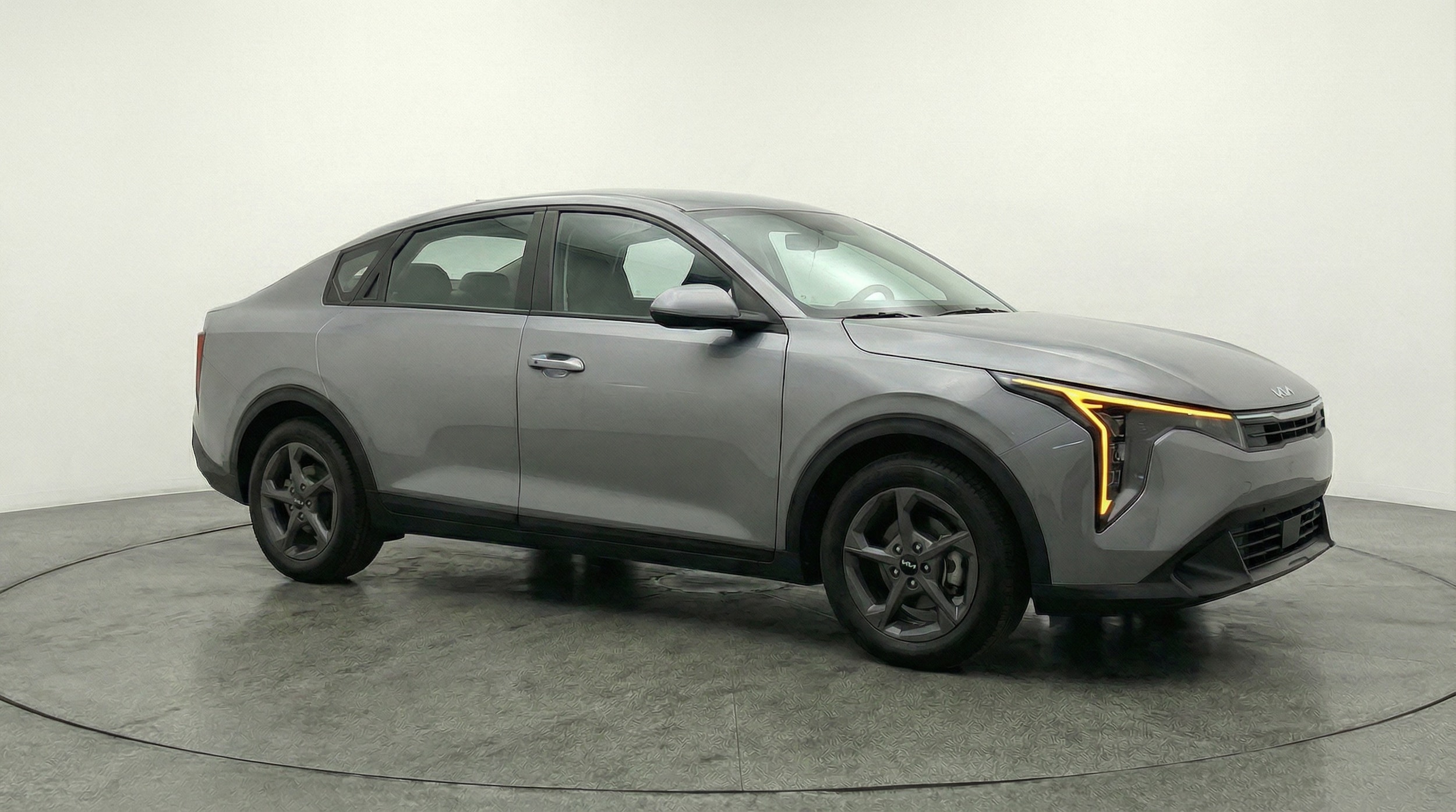 Thumbnail: 2025 Kia K4 - 1