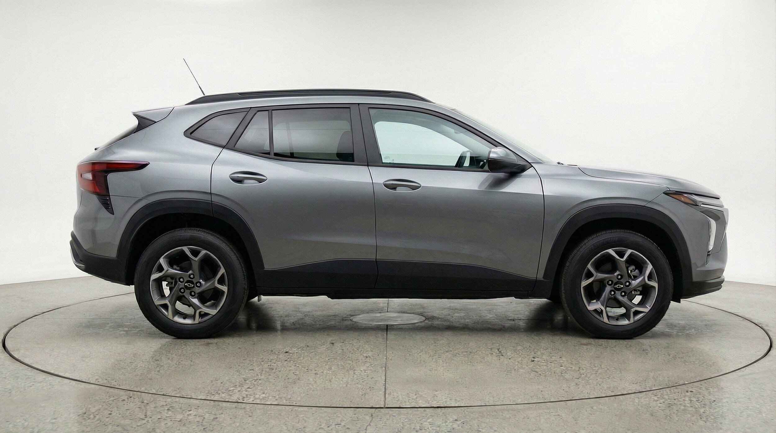 Thumbnail: 2025 Chevrolet Trax - 11