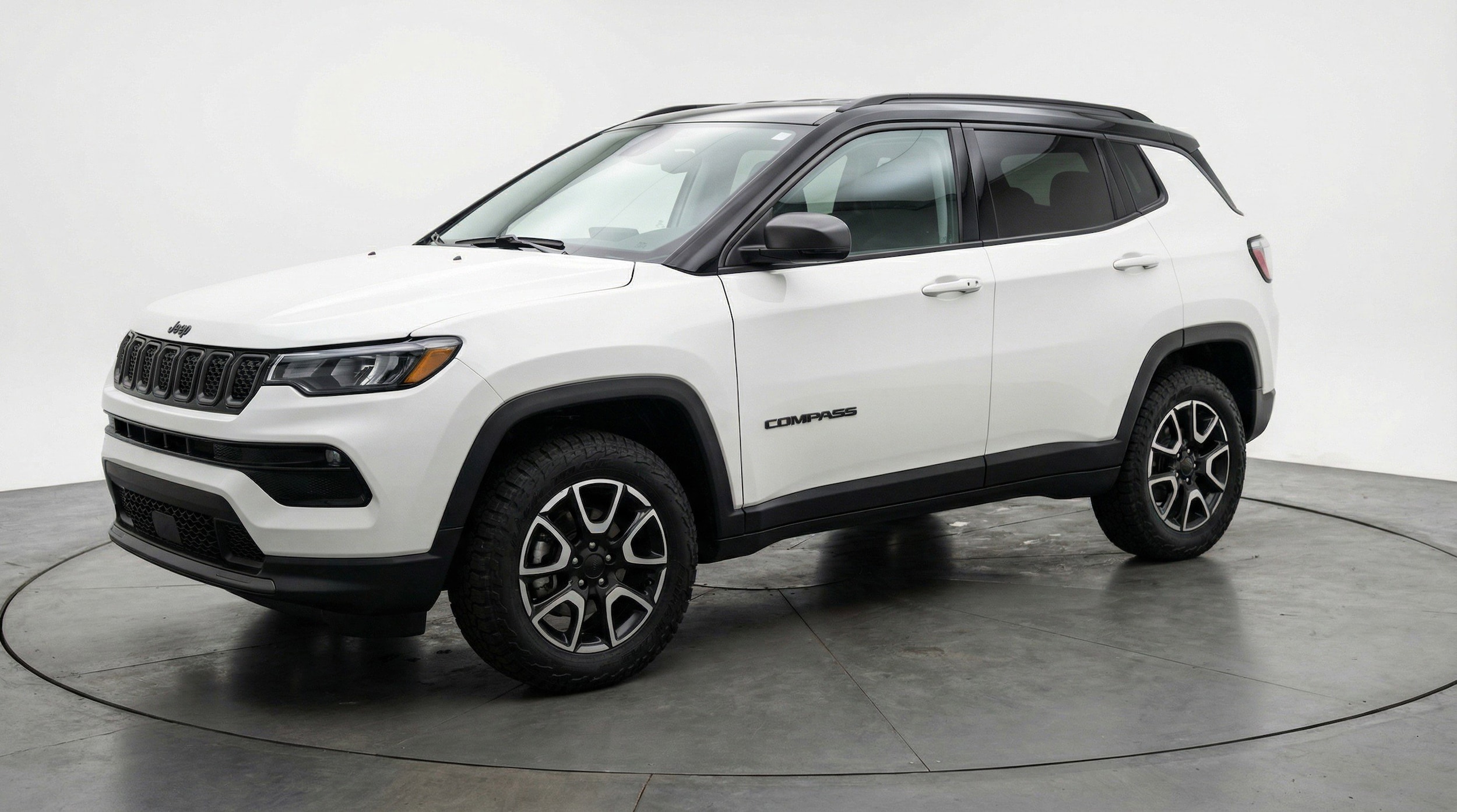 Thumbnail: 2025 Jeep Compass - 3