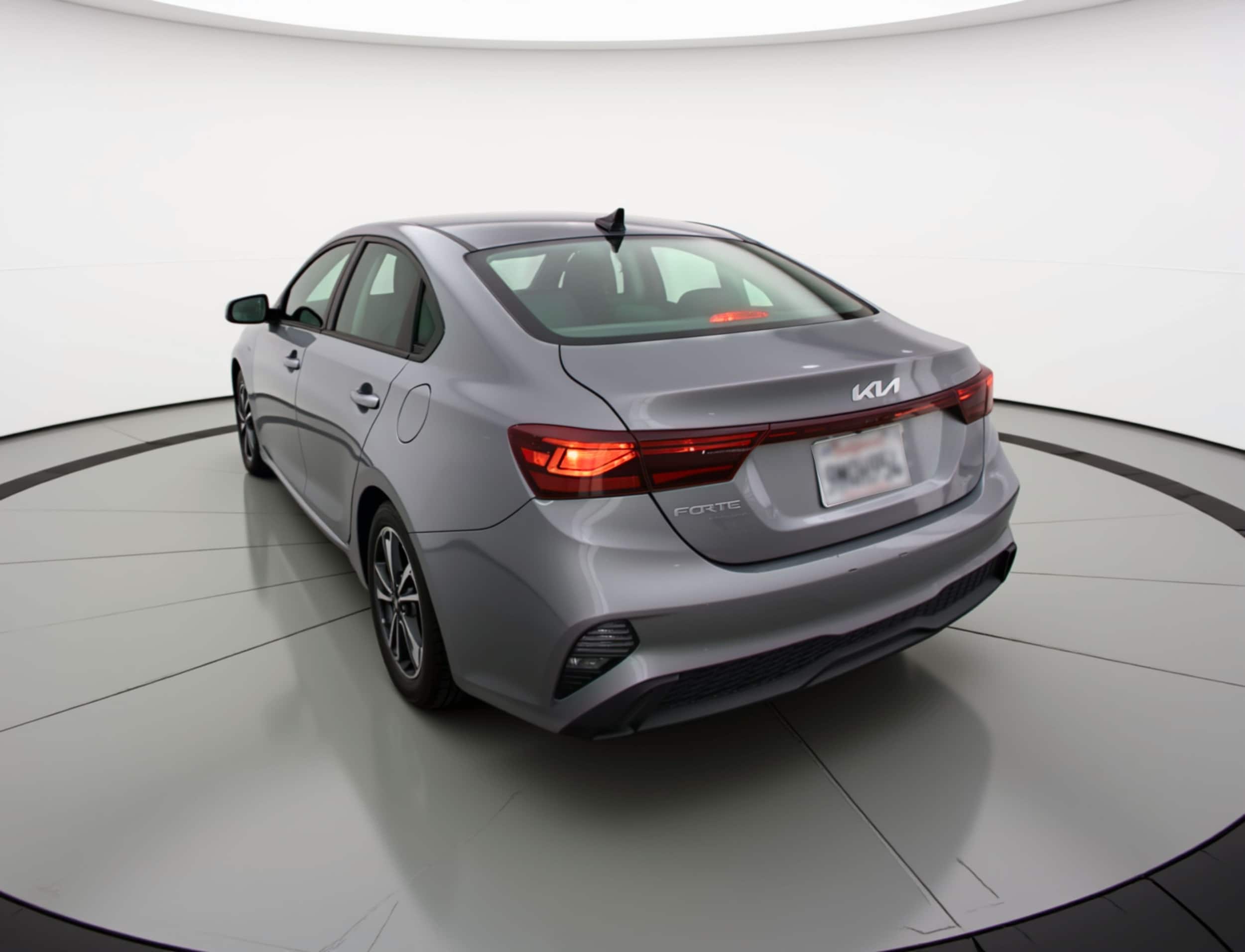 Thumbnail: 2024 Kia Forte - 5