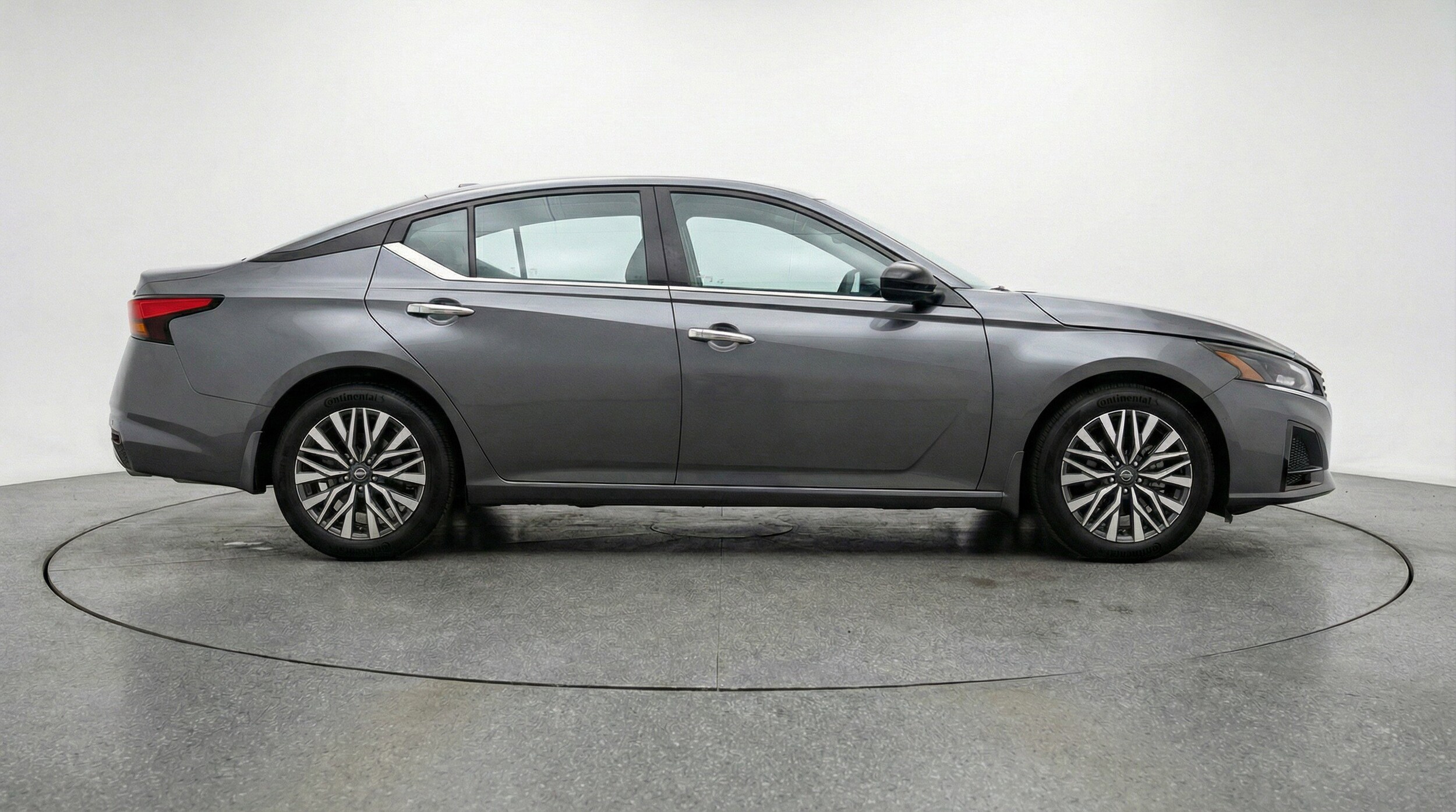 Thumbnail: 2025 Nissan Altima - 11