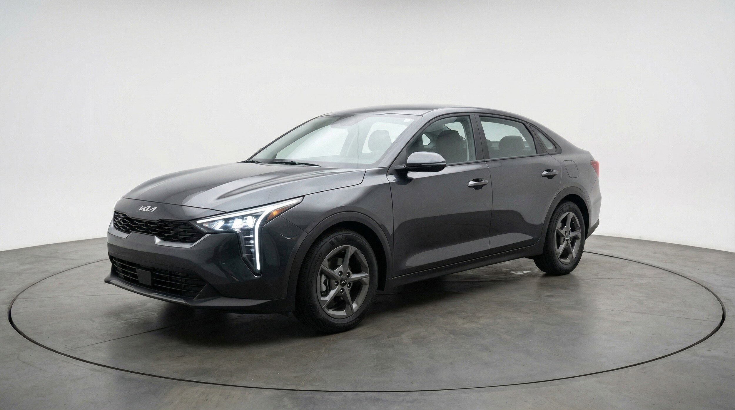 Thumbnail: 2025 Kia K4 - 3