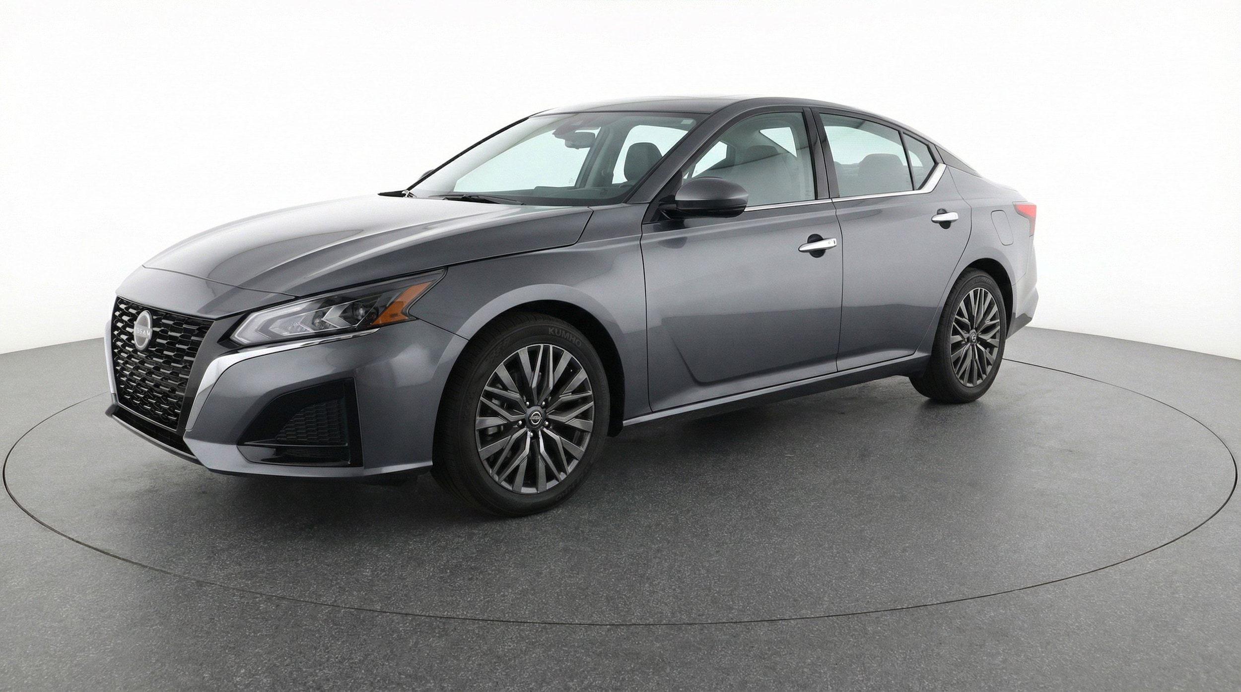 Thumbnail: 2025 Nissan Altima - 3