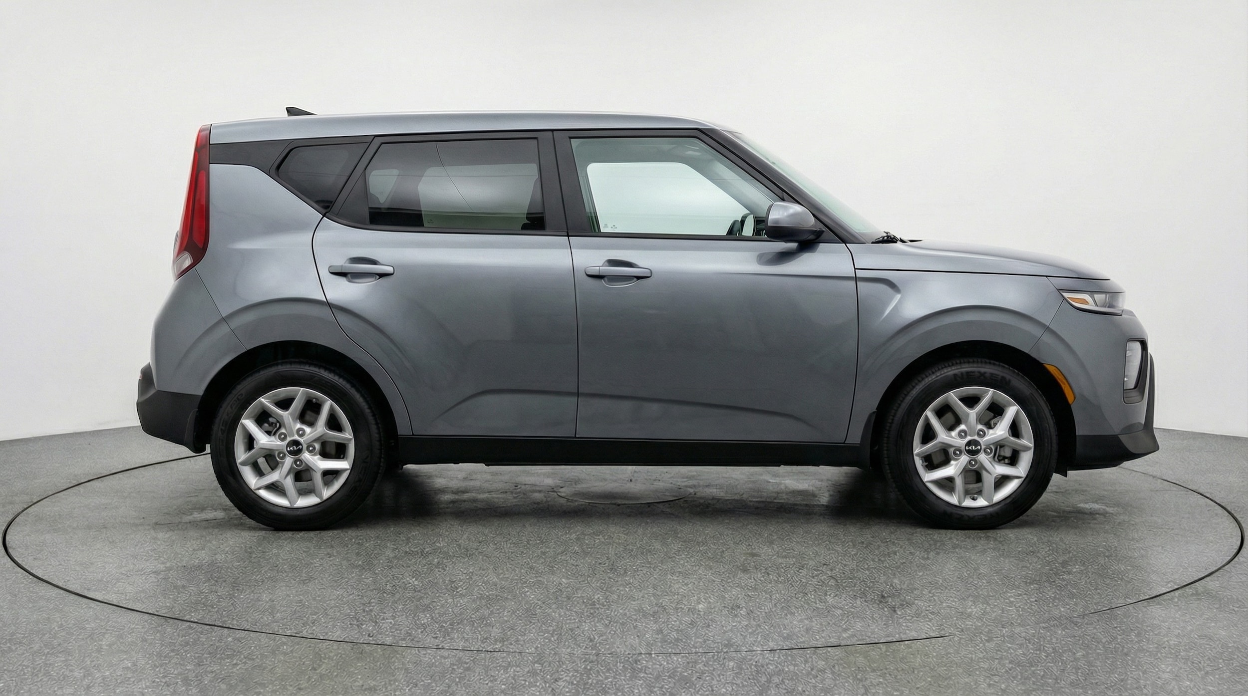 Thumbnail: 2025 Kia Soul - 8