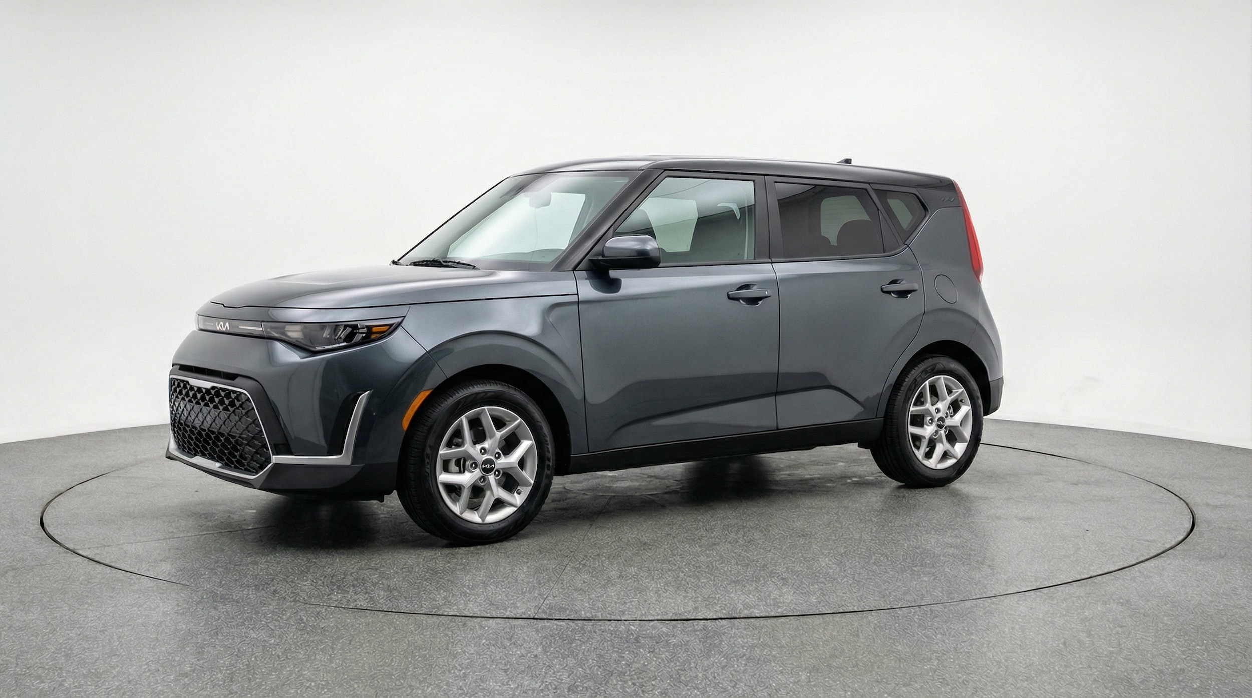 Thumbnail: 2025 Kia Soul - 3