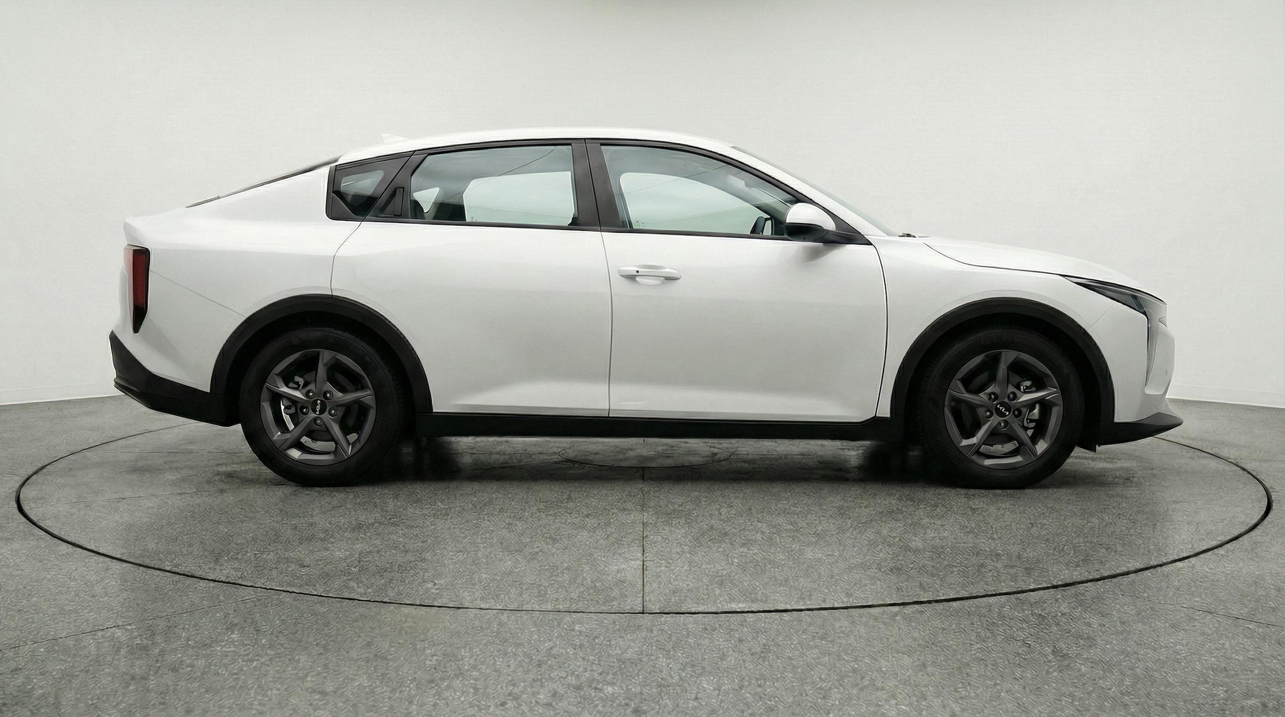 Thumbnail: 2025 Kia K4 - 8