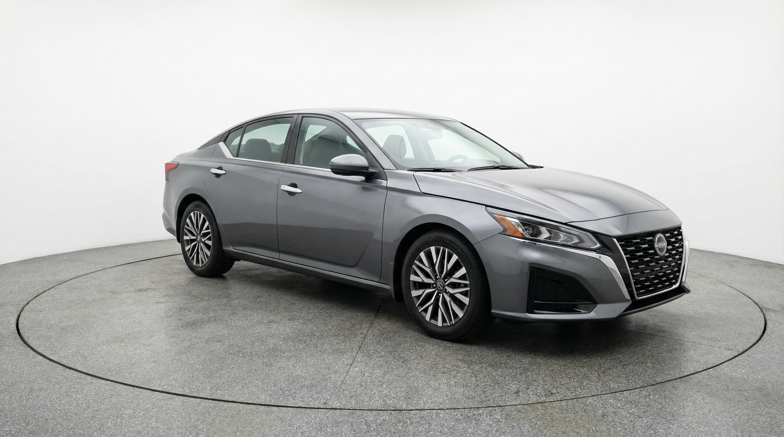 Thumbnail: 2025 Nissan Altima - 1