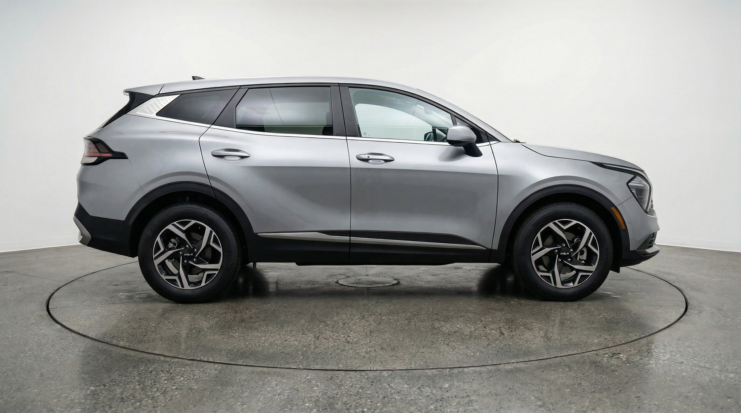 Thumbnail: 2025 Kia Sportage - 11