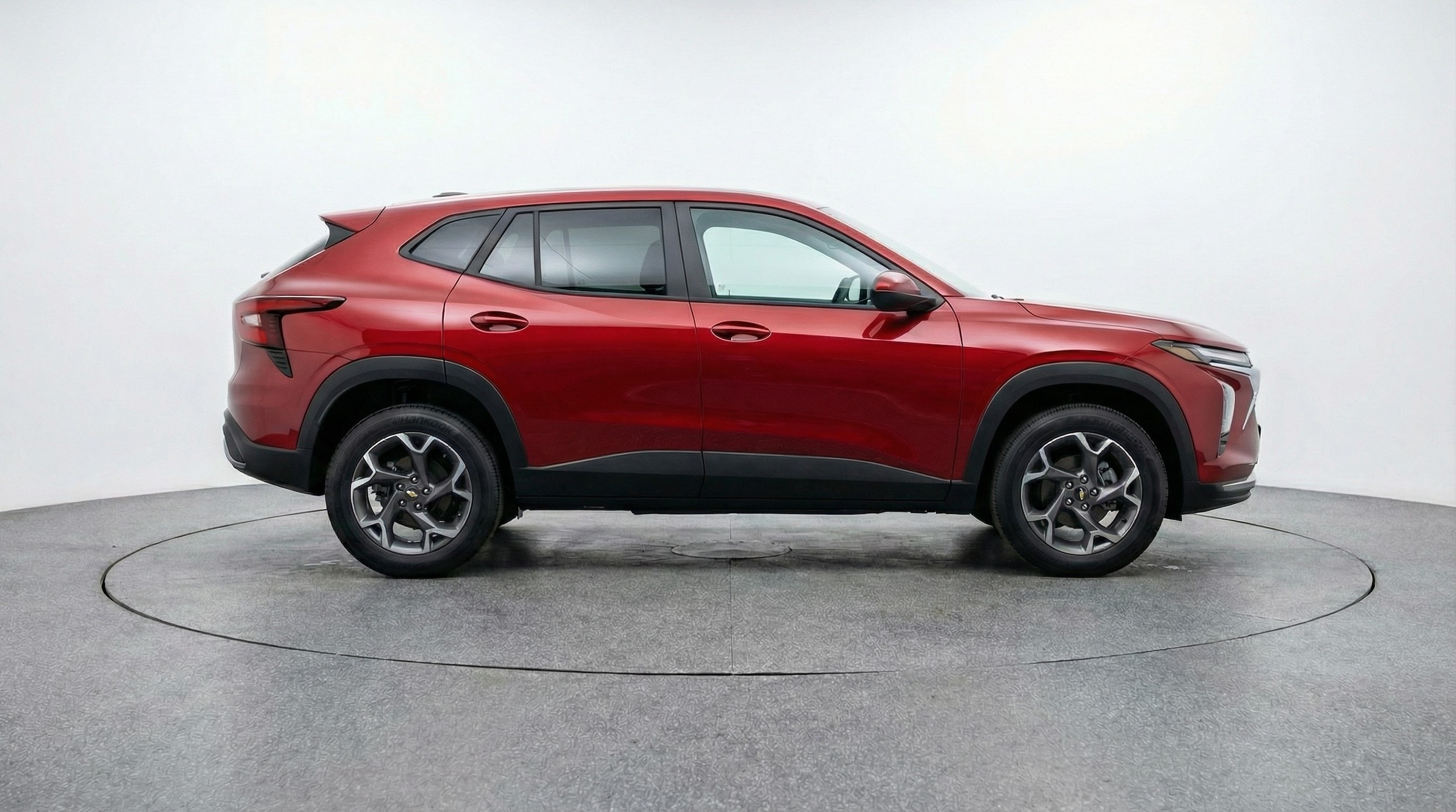 Thumbnail: 2025 Chevrolet Trax - 8