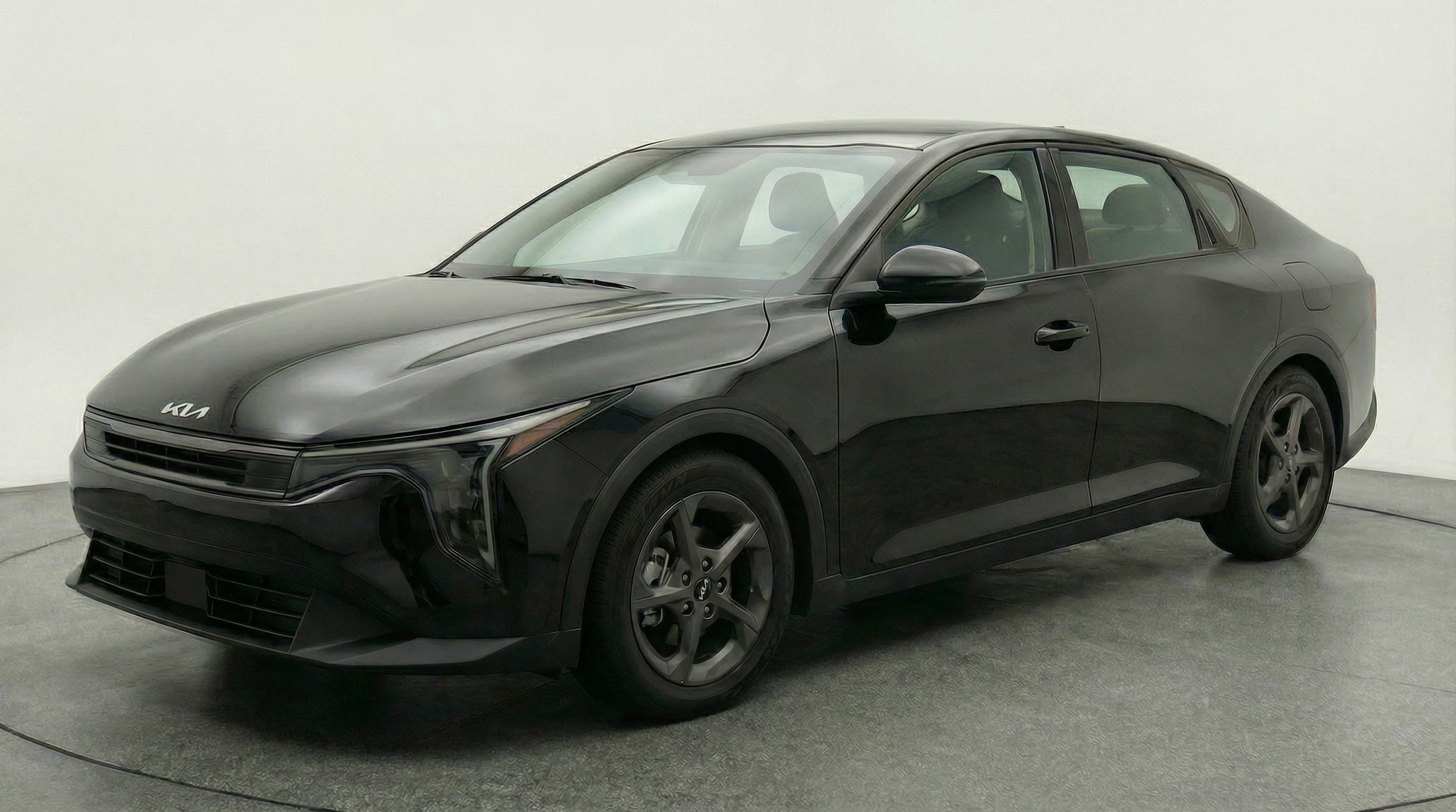 Thumbnail: 2025 Kia K4 - 3