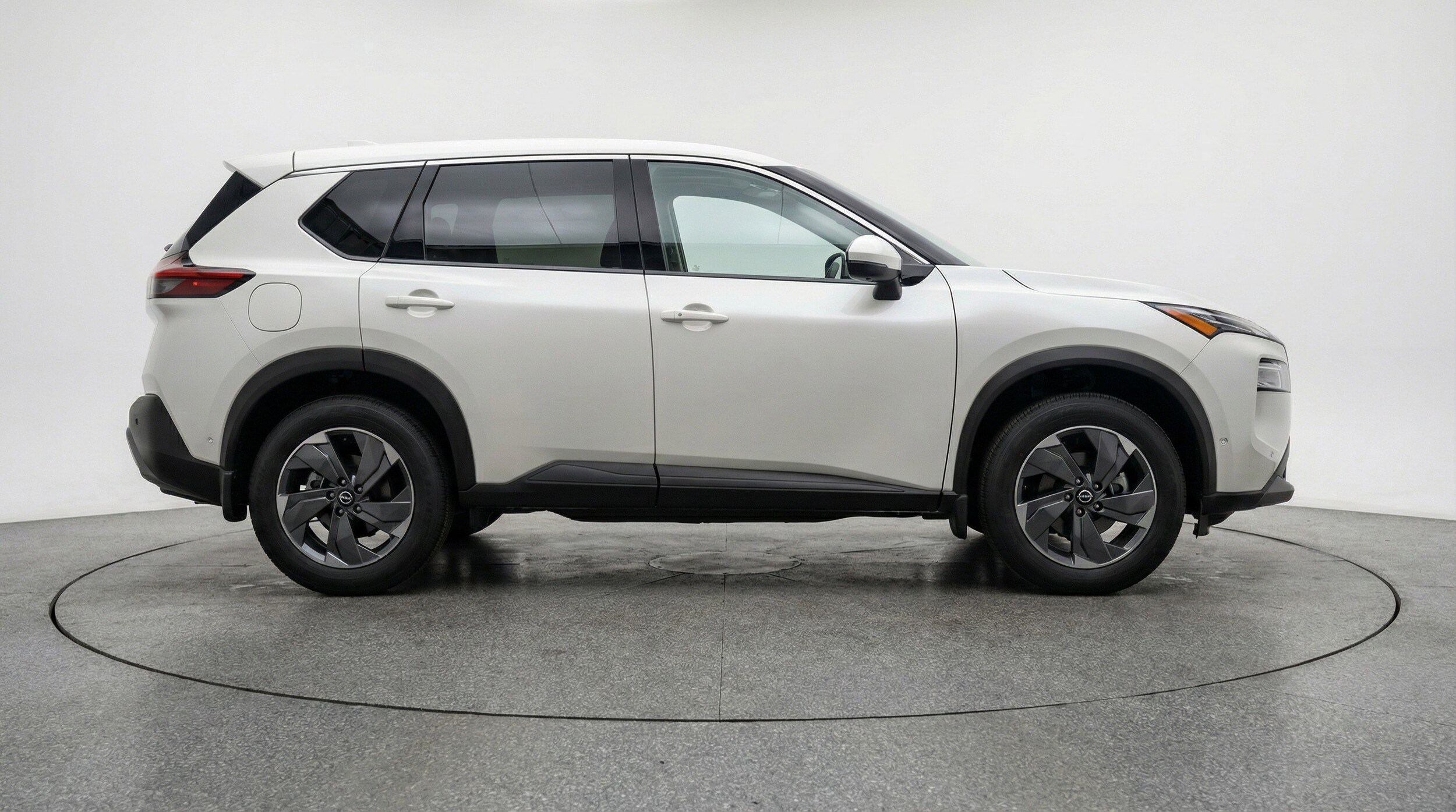 Thumbnail: 2025 Nissan Rogue - 11