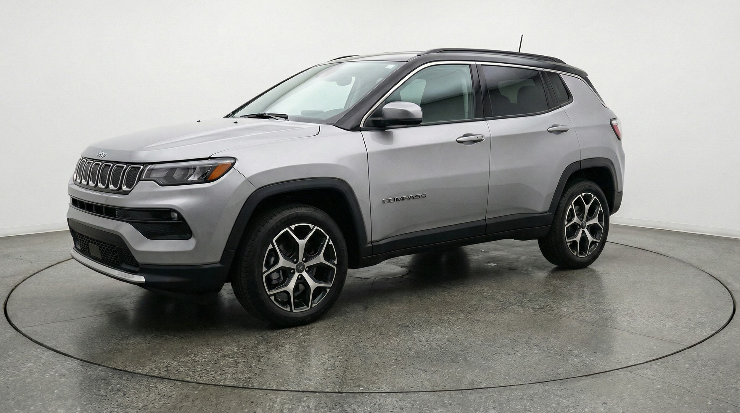 Thumbnail: 2025 Jeep Compass - 3