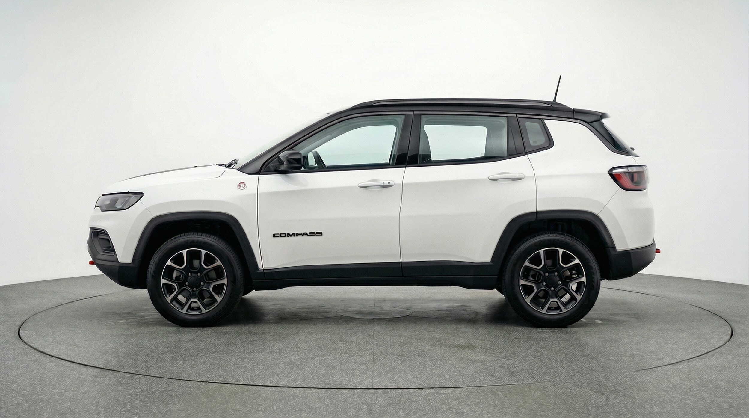 Thumbnail: 2025 Jeep Compass - 4