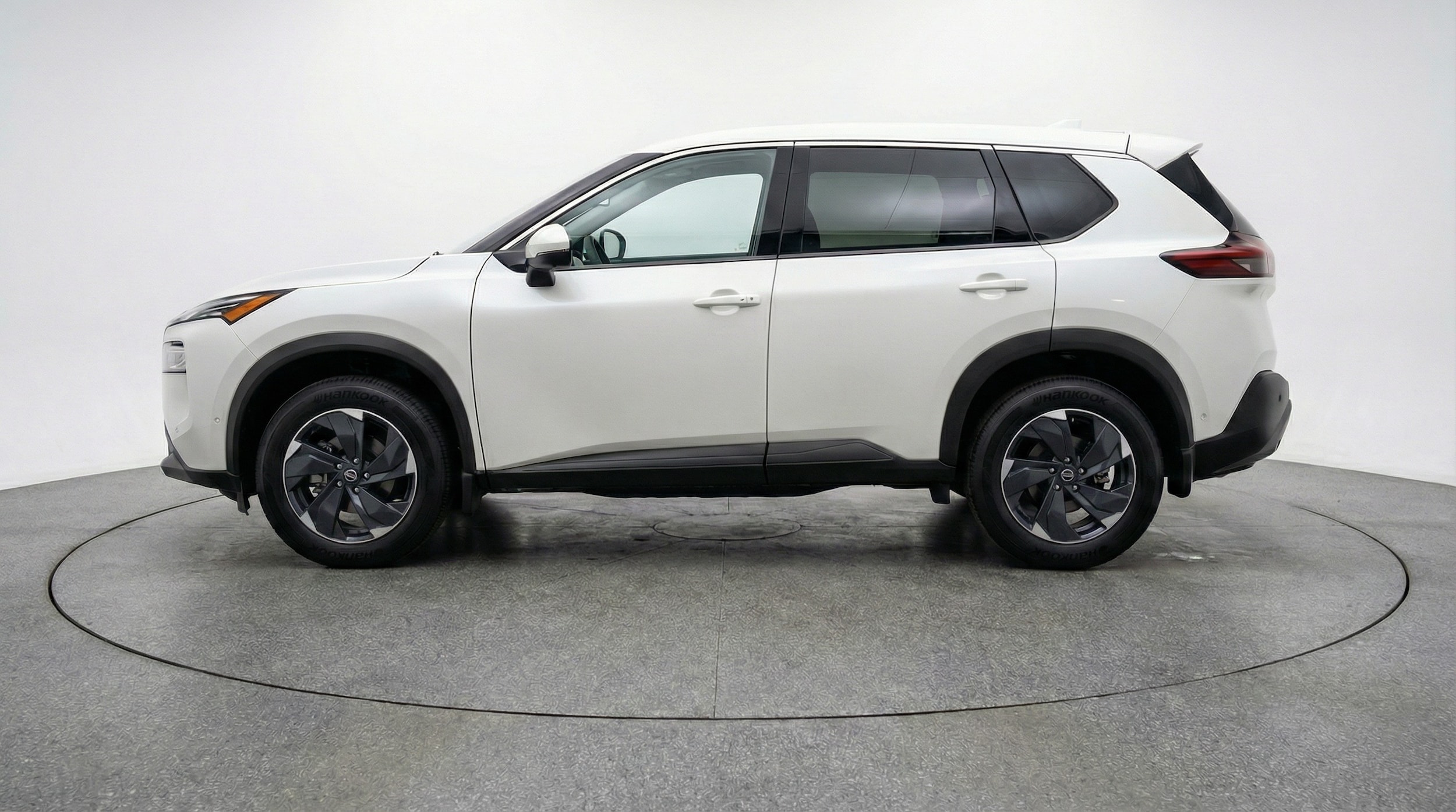 Thumbnail: 2025 Nissan Rogue - 4