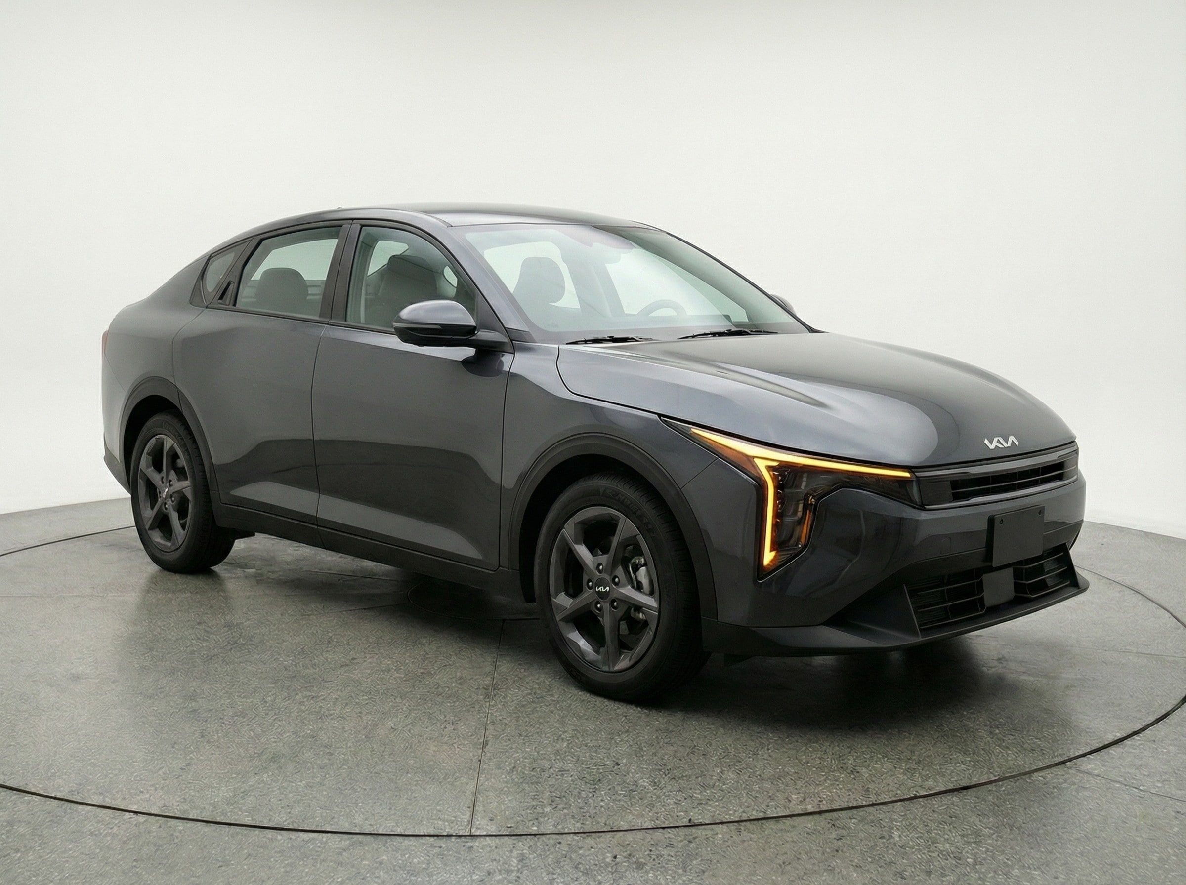 Thumbnail: 2025 Kia K4 - 1