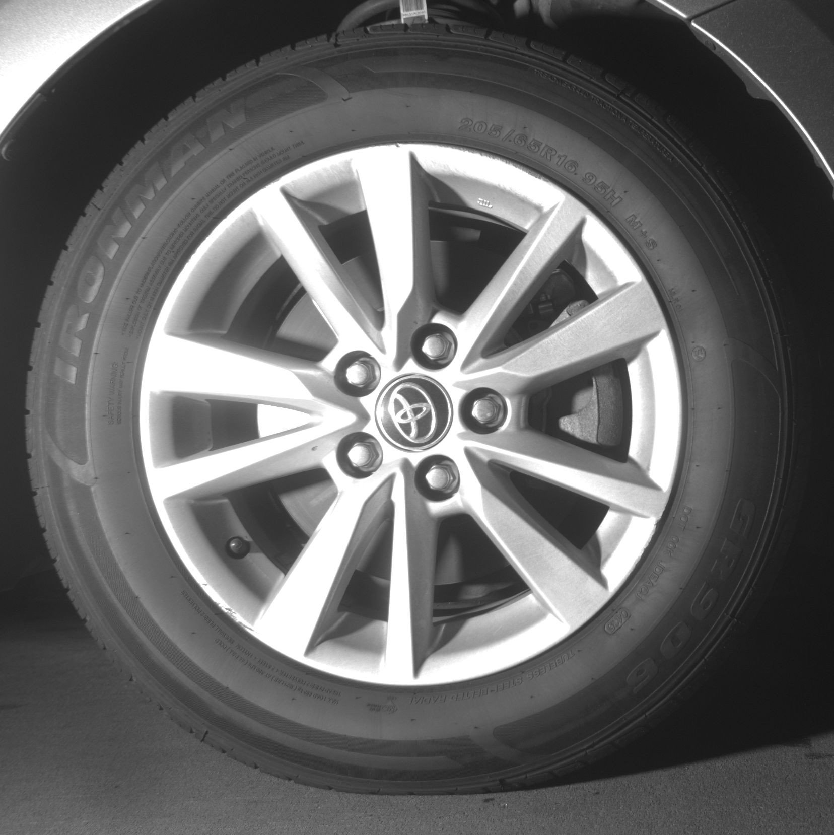 Thumbnail: 2025 Toyota Camry - 13