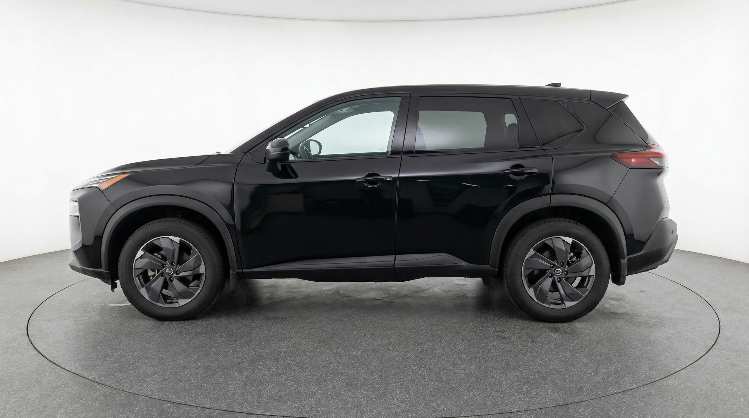 Thumbnail: 2025 Nissan Rogue - 4