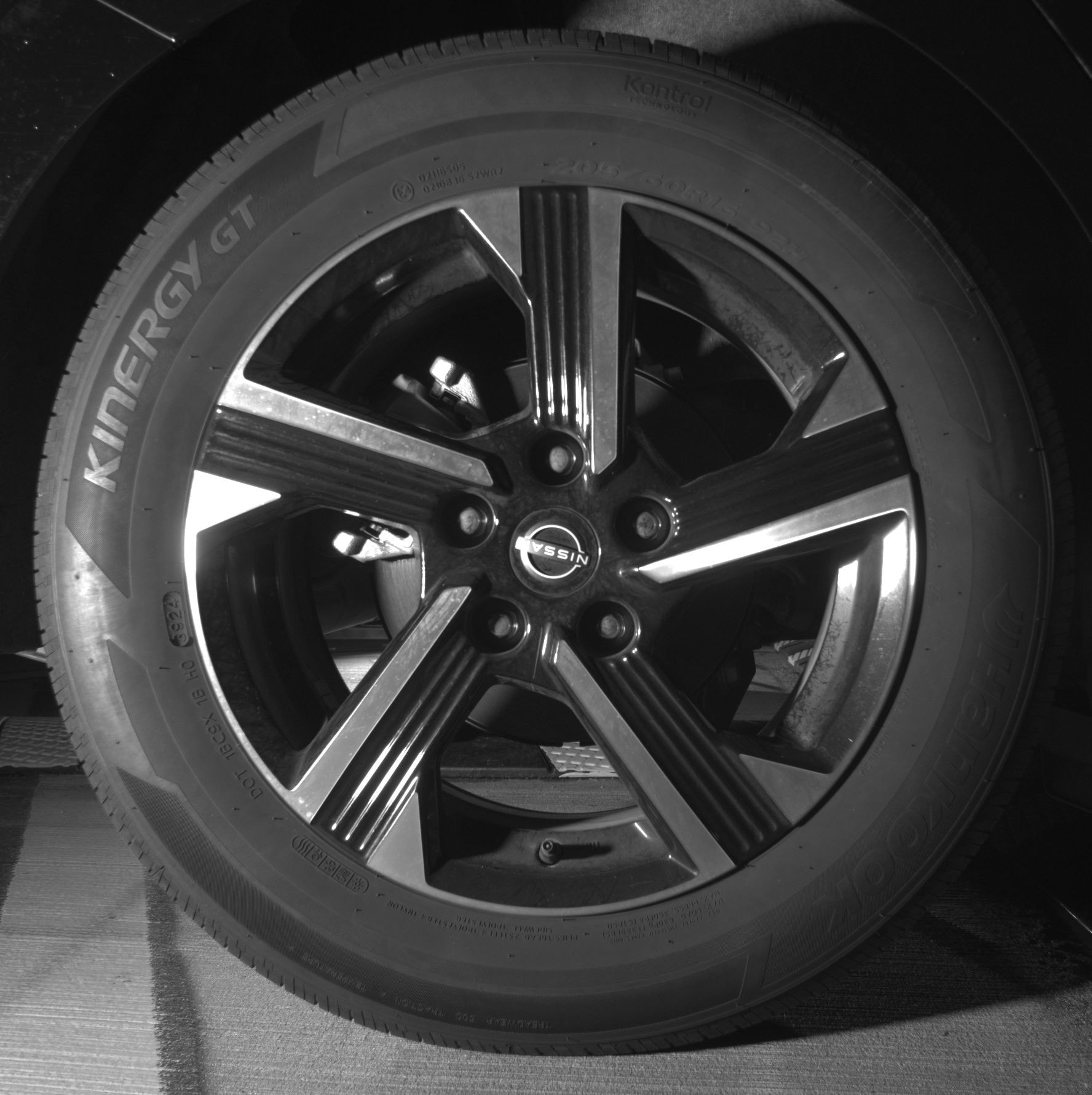 Thumbnail: 2025 Nissan Sentra - 12