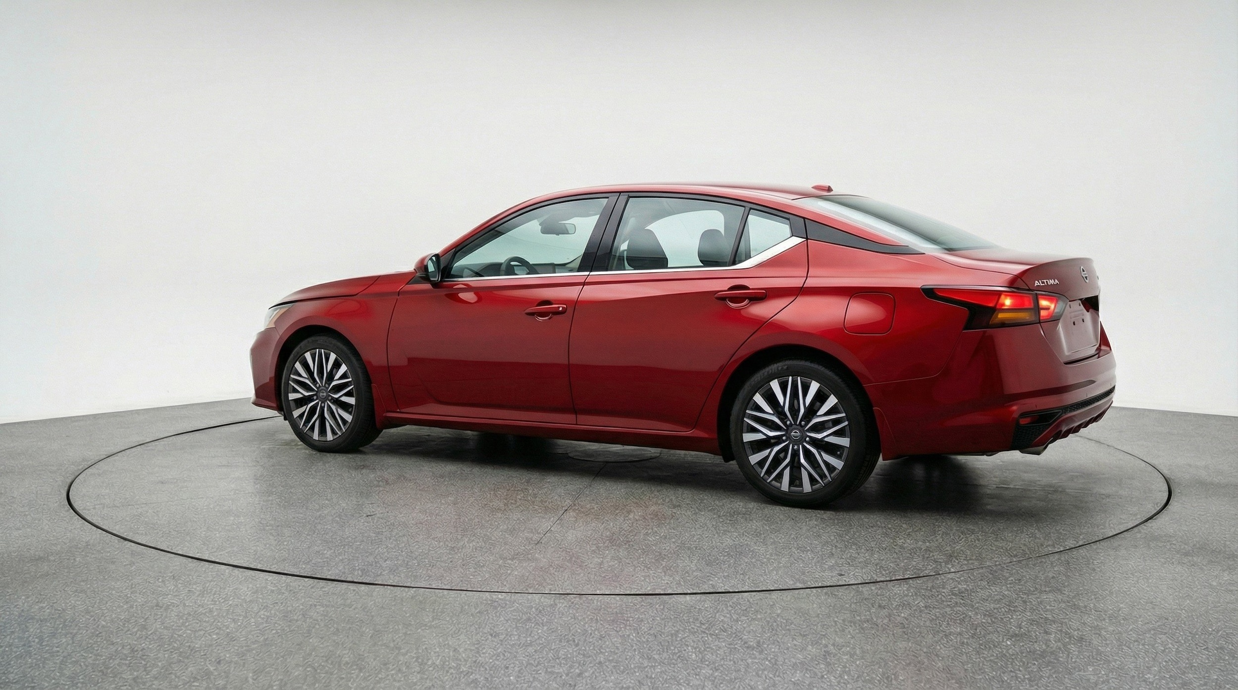 Thumbnail: 2025 Nissan Altima - 6
