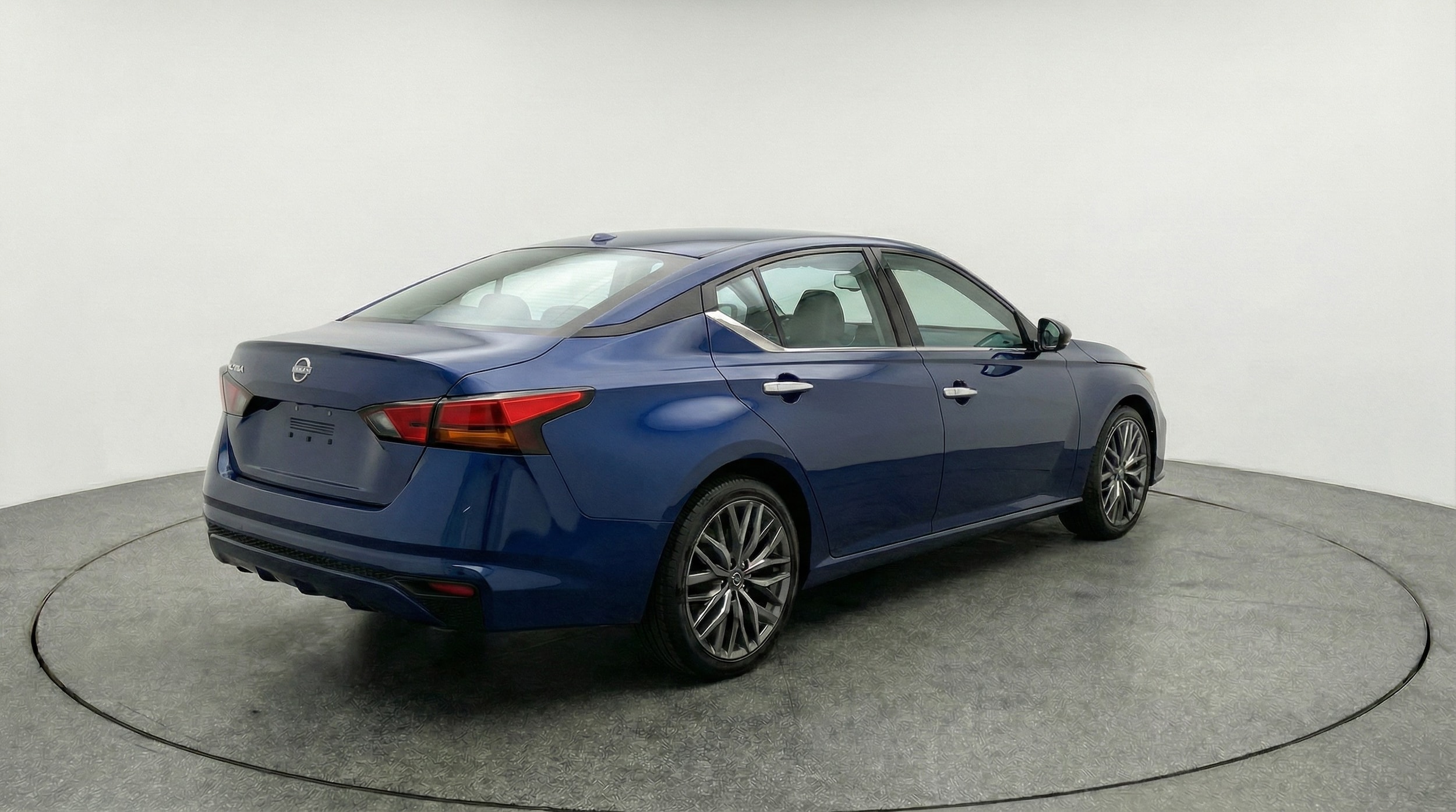 Thumbnail: 2025 Nissan Altima - 7