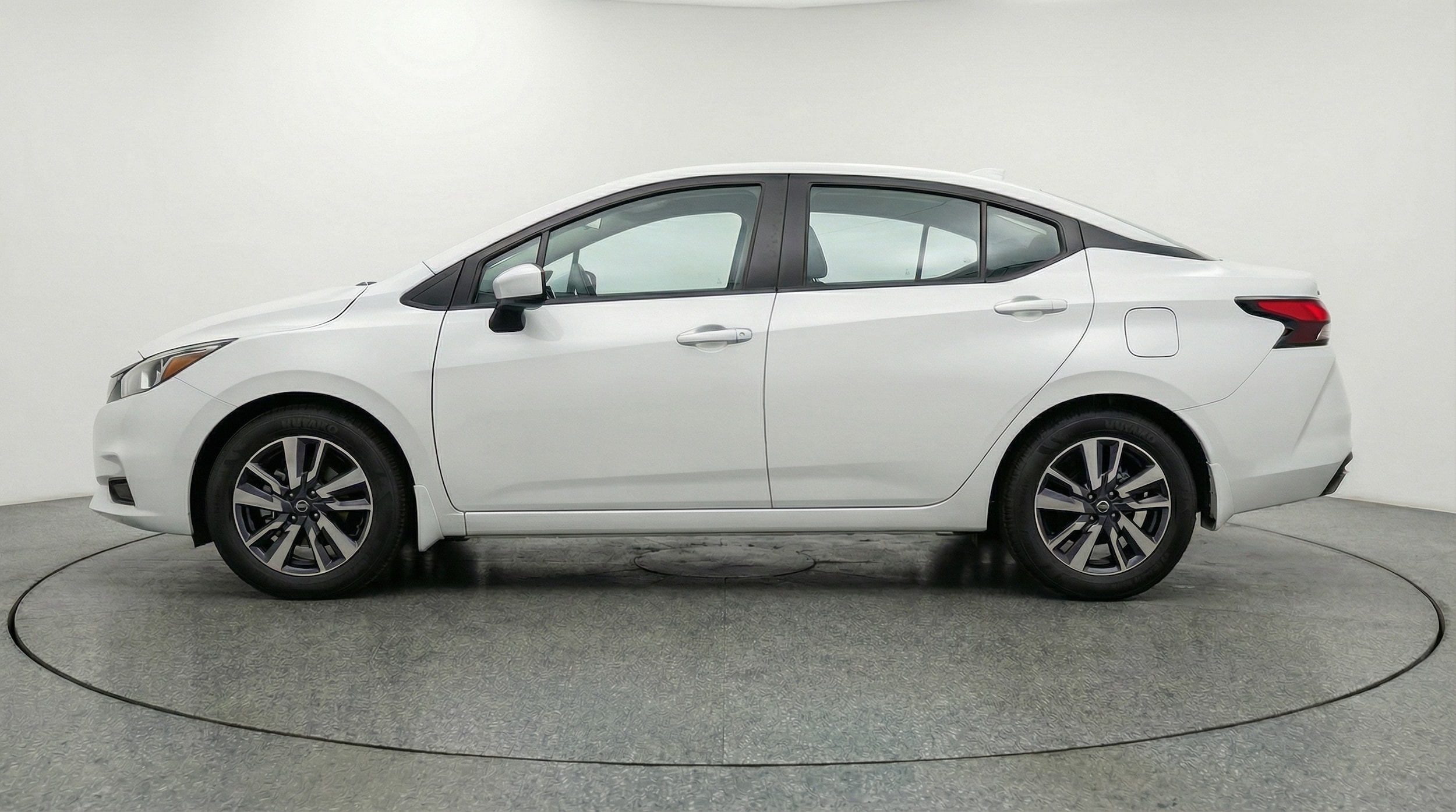 Thumbnail: 2025 Nissan Versa - 4