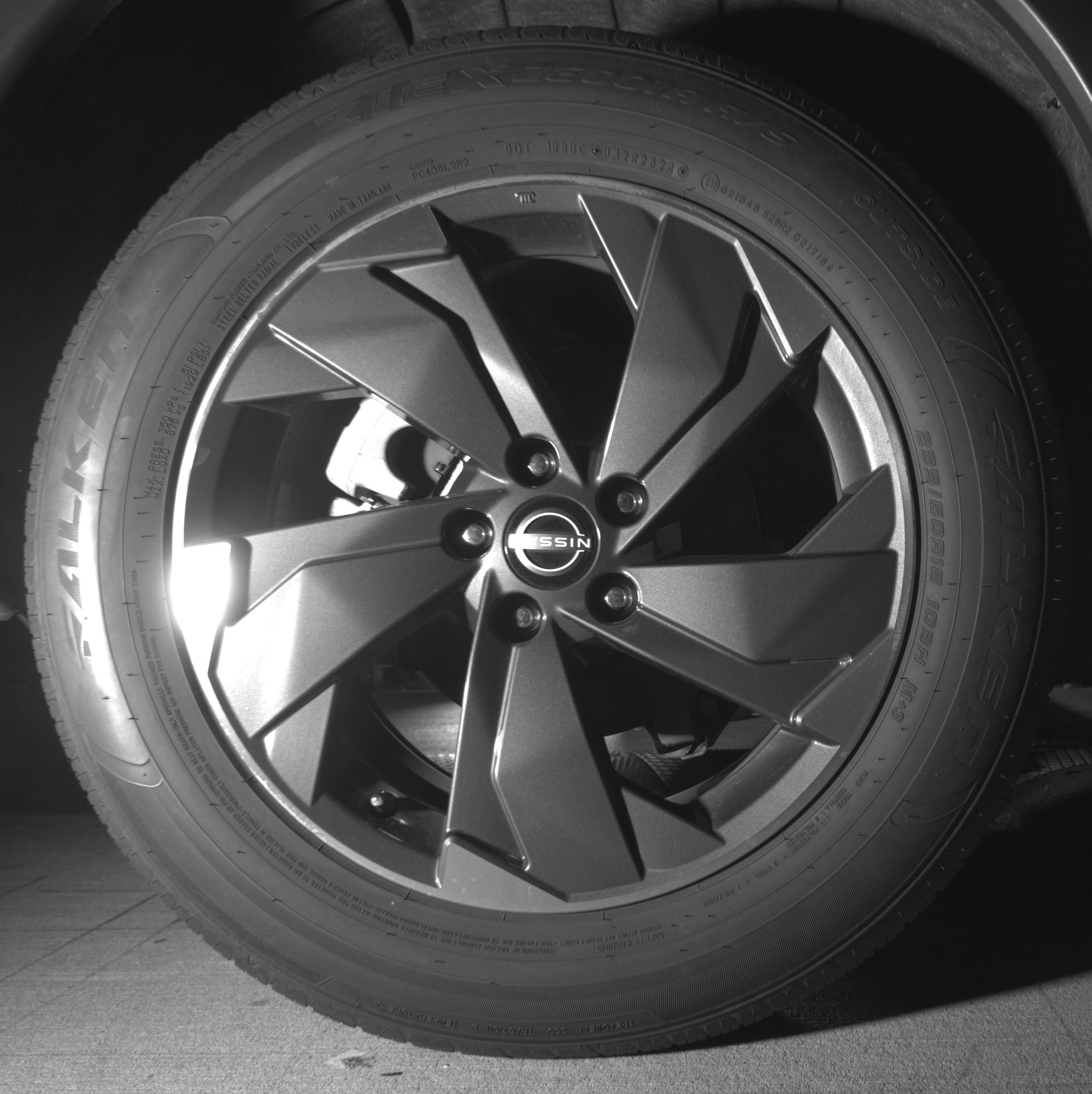 Thumbnail: 2025 Nissan Rogue - 12