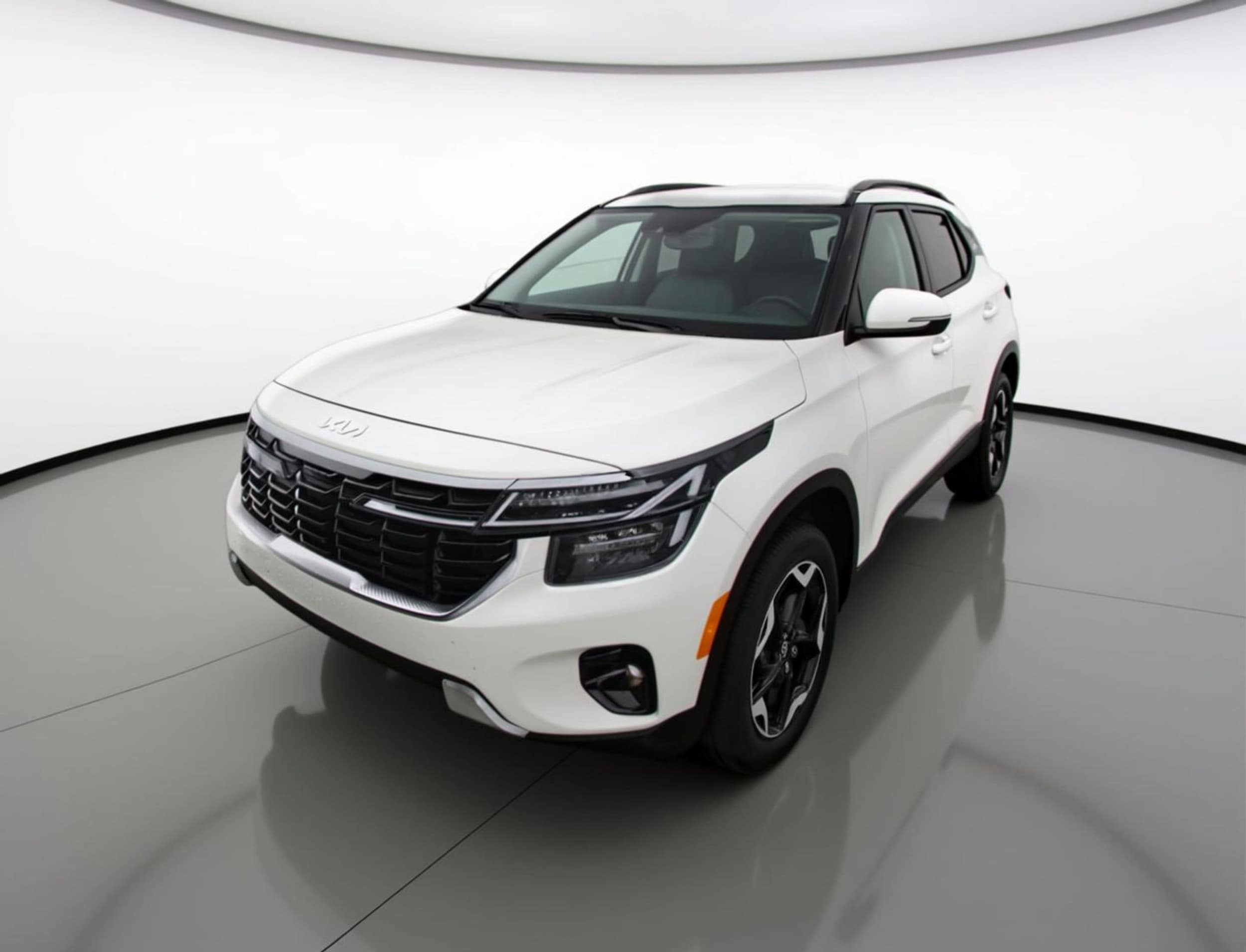 Thumbnail: 2025 Kia Seltos - 3