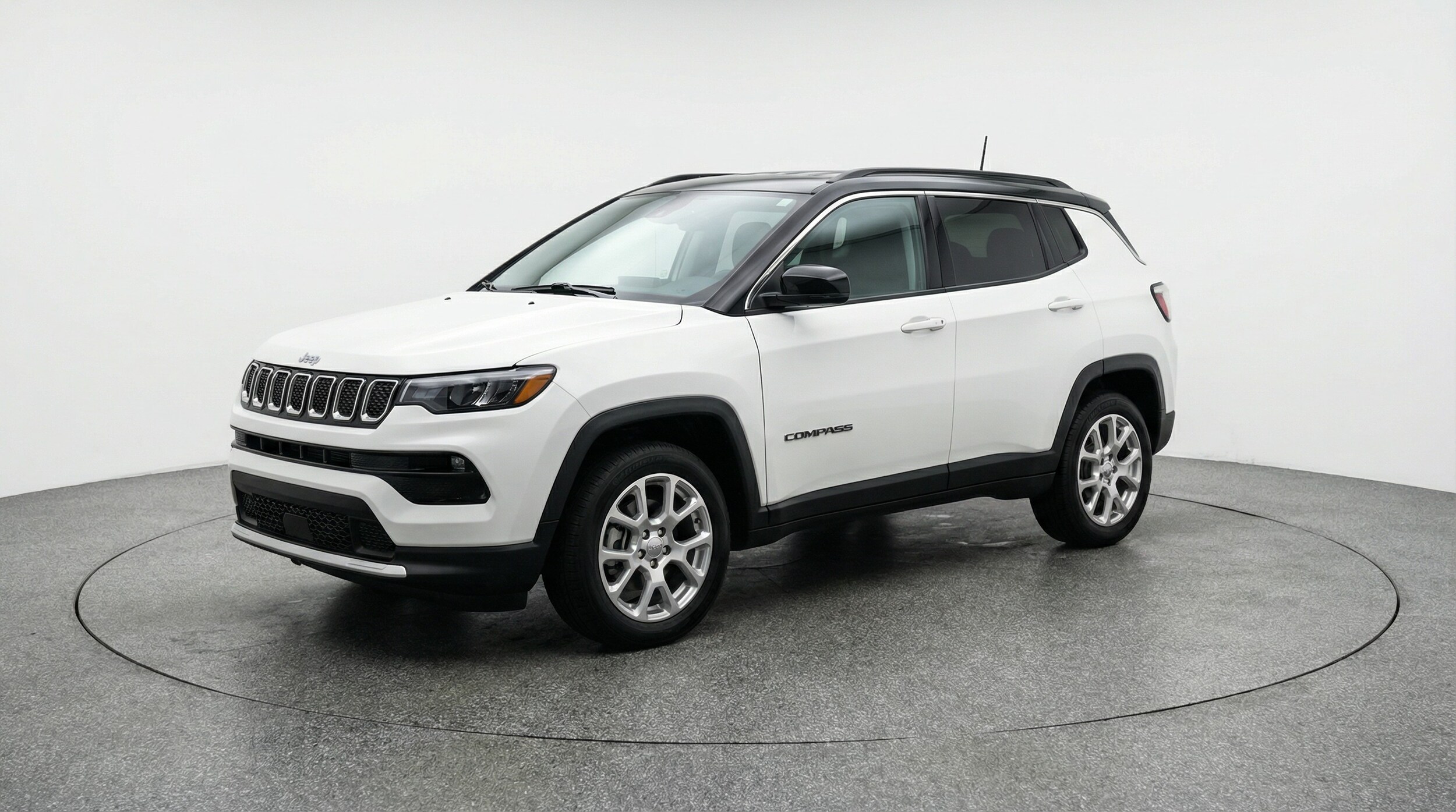 Thumbnail: 2025 Jeep Compass - 3