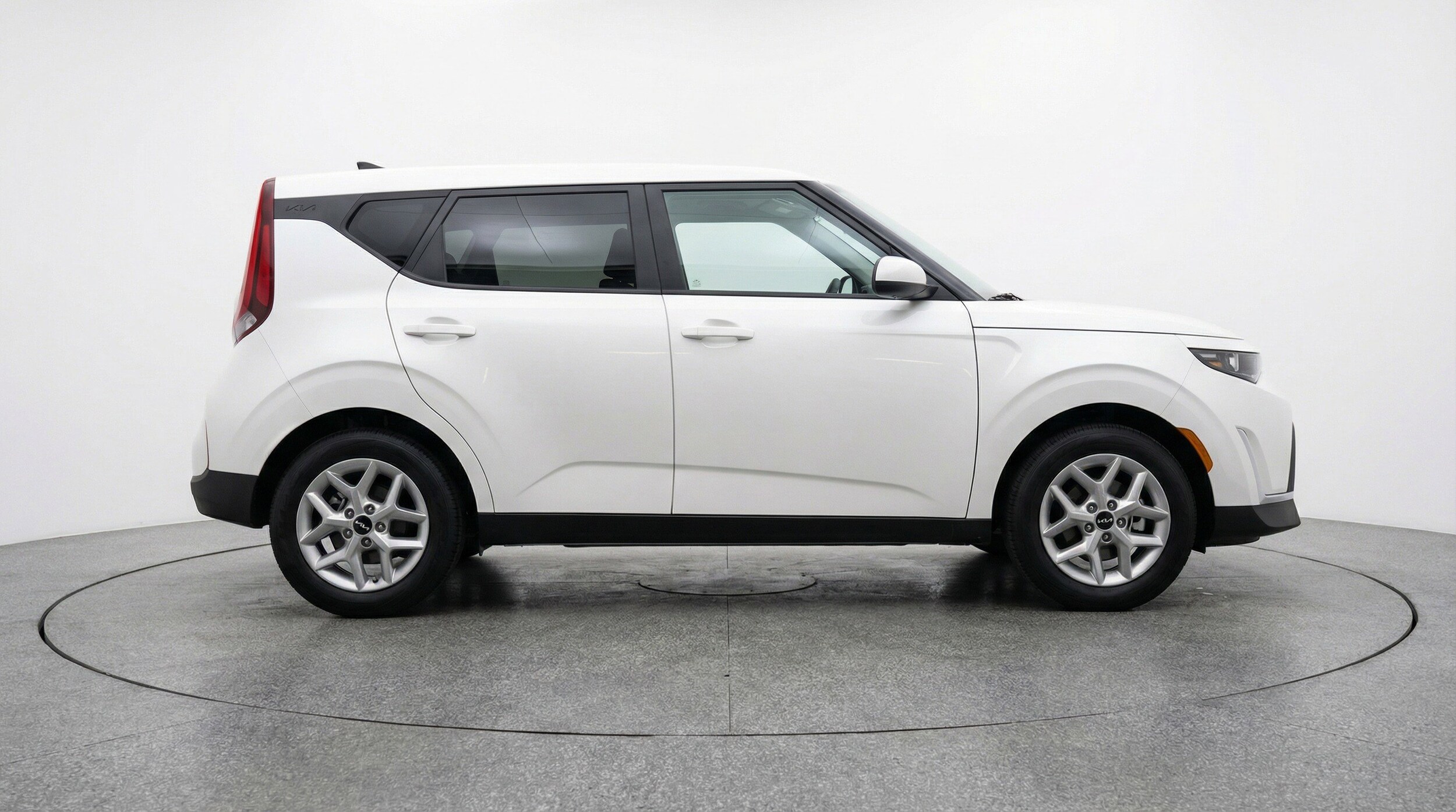 Thumbnail: 2025 Kia Soul - 11